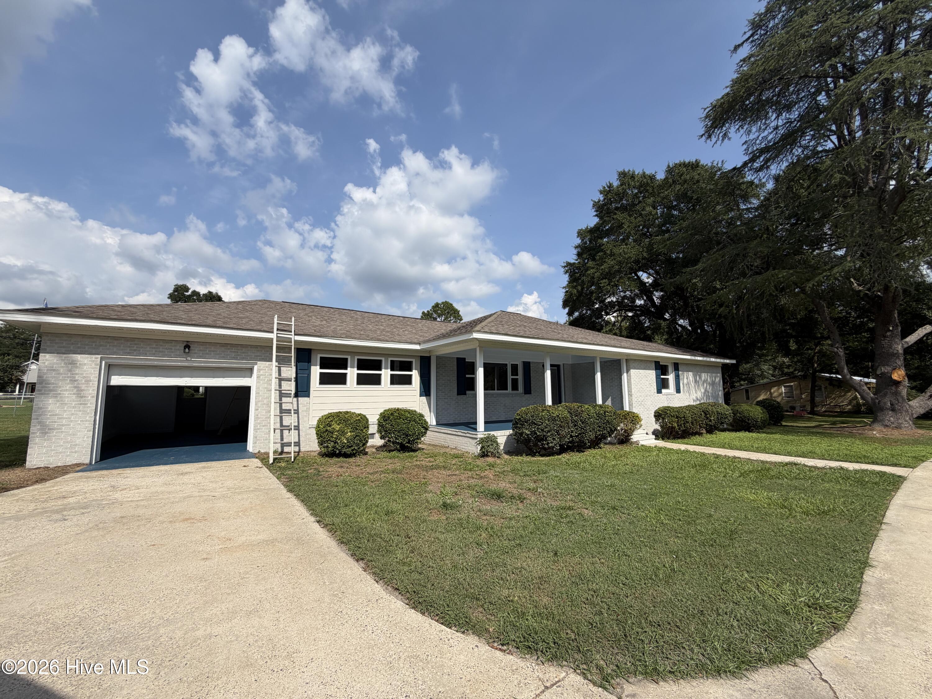 Listing Photo 100604686