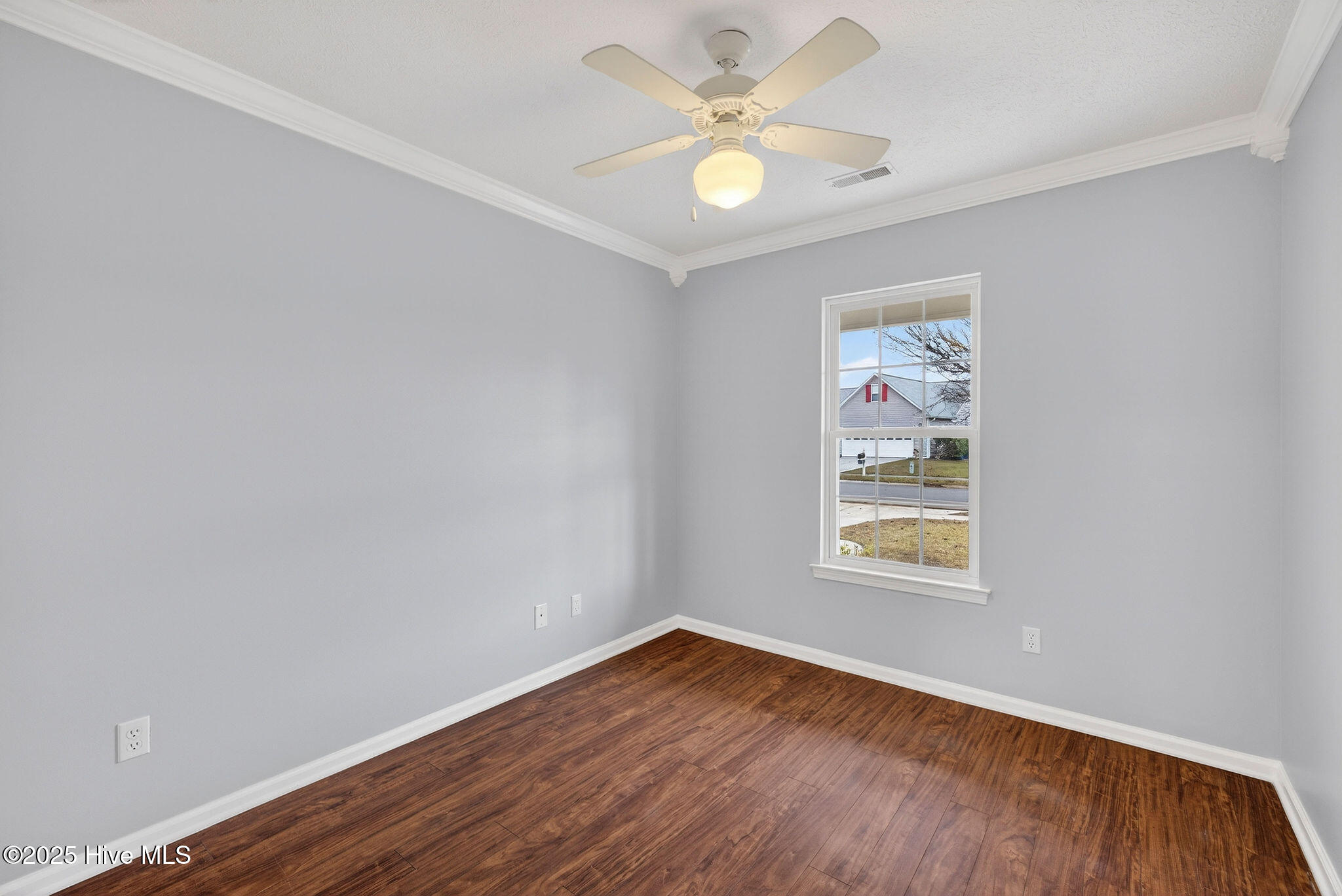 100543965 | Photo 29