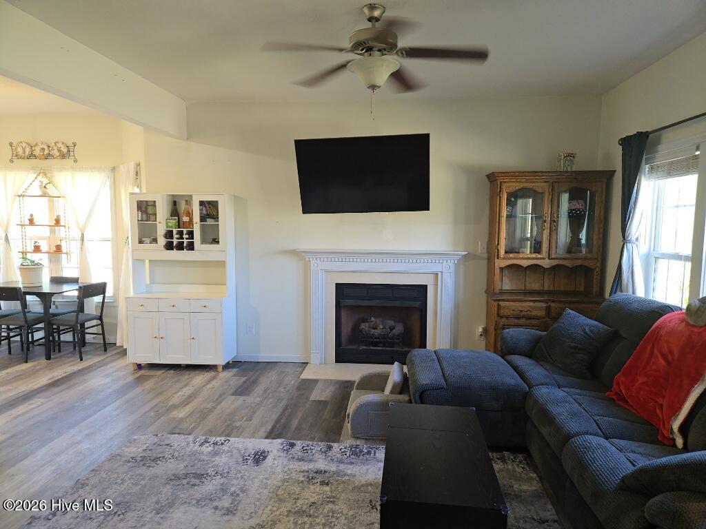 213 Cottage Brook Court, Richlands, NC, 28574