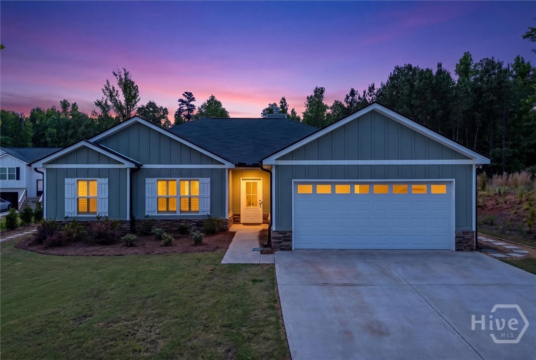 FEATURED LISTINGS