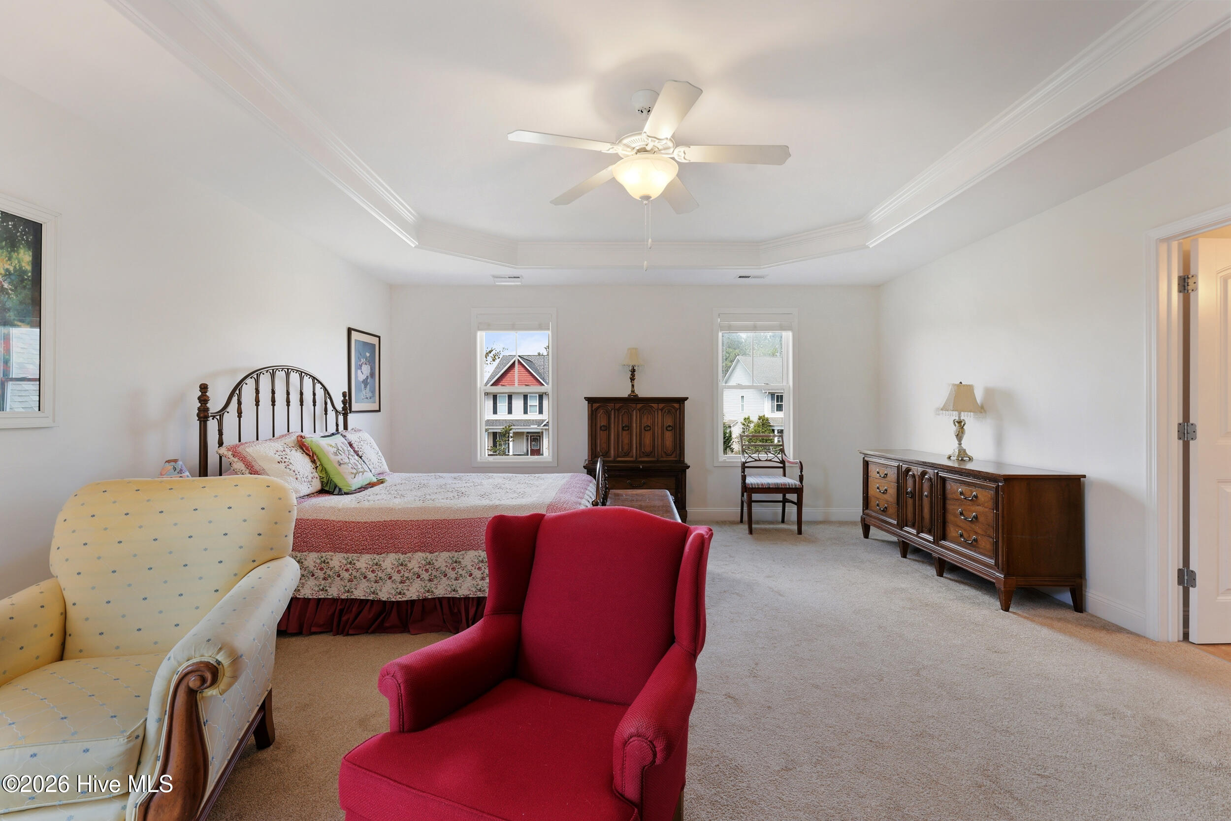 100565856 | Photo 21