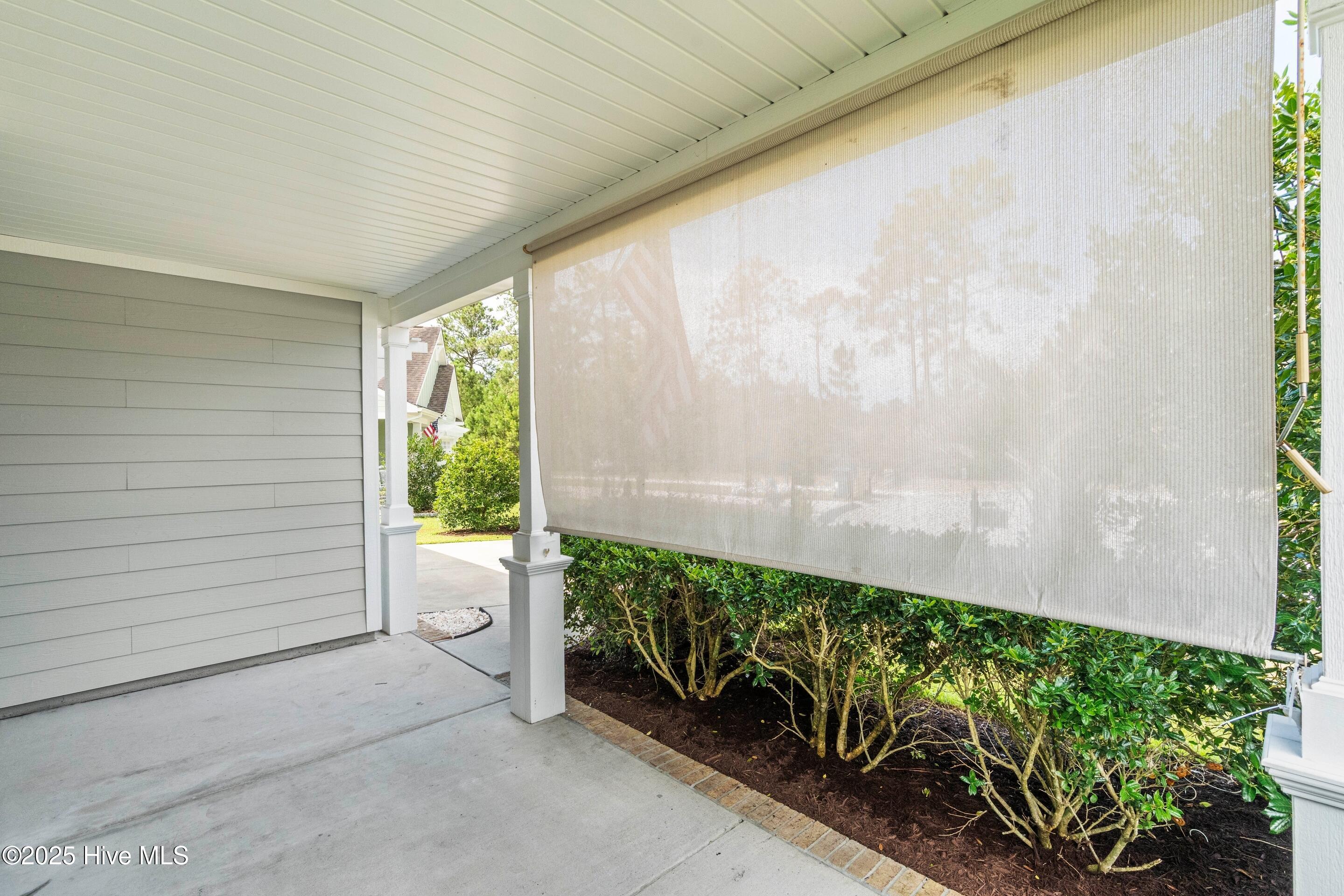 100522432 | Photo 66