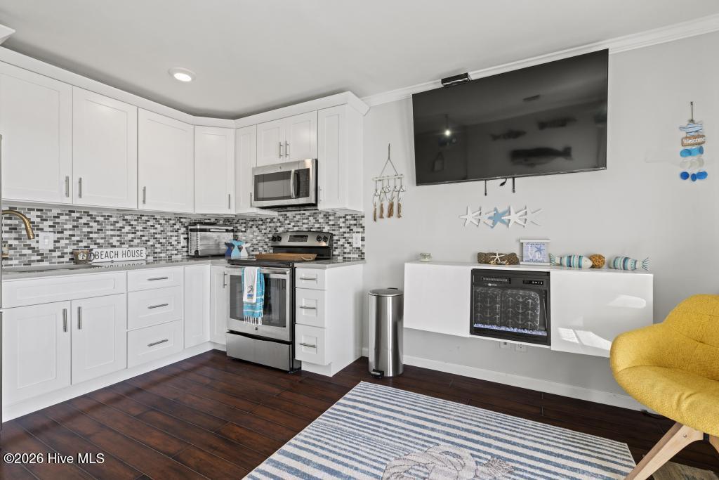 100551808 | Photo 14