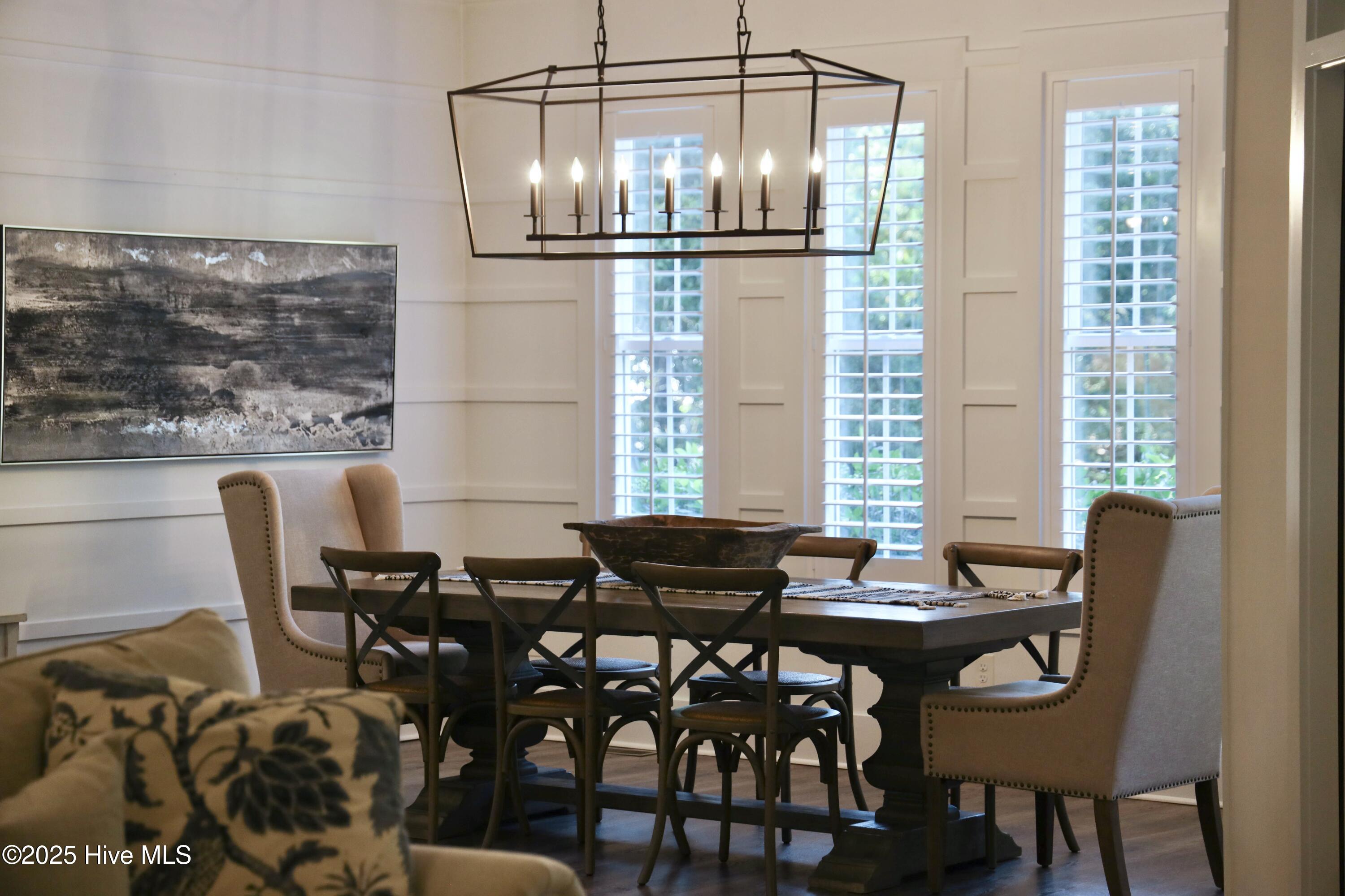 100556308 | Photo 37