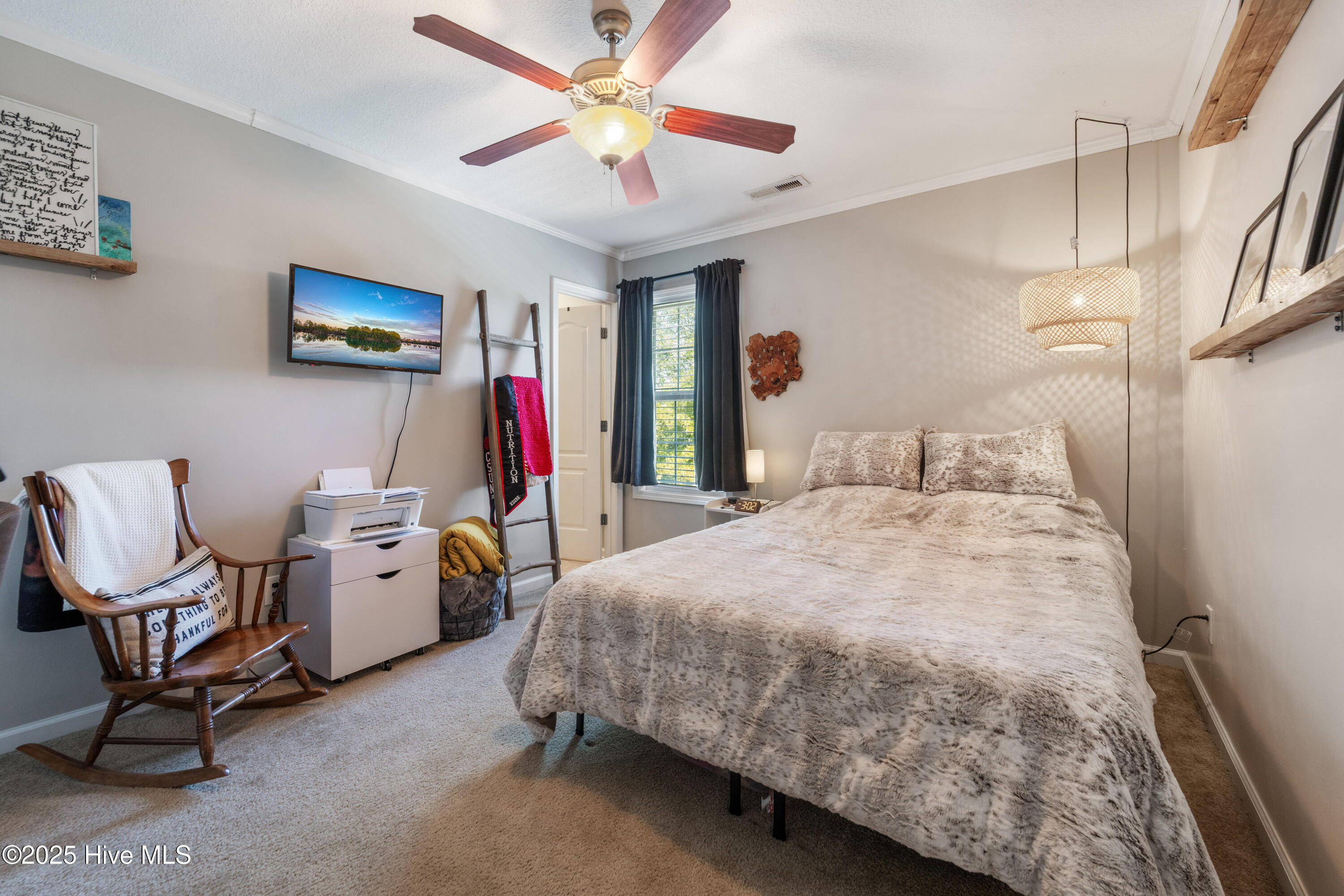 100539318 | Photo 14