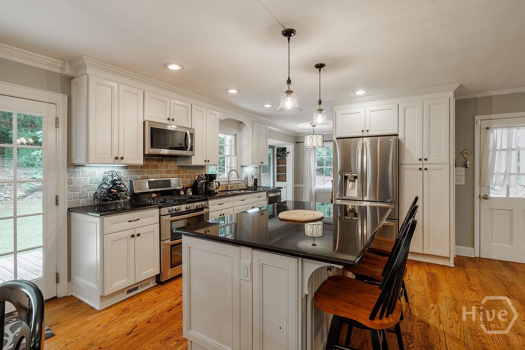 530 Westview Drive