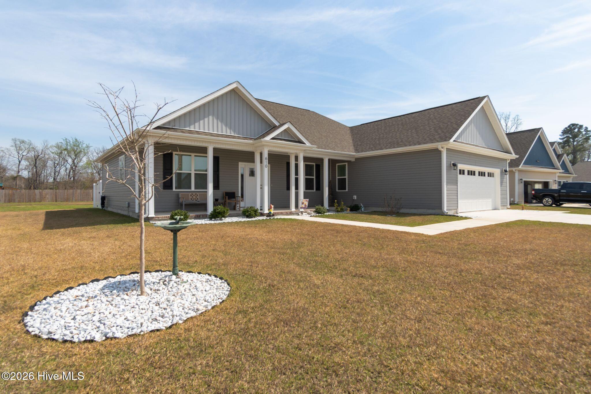 610 Bright Harvest Drive,Maysville