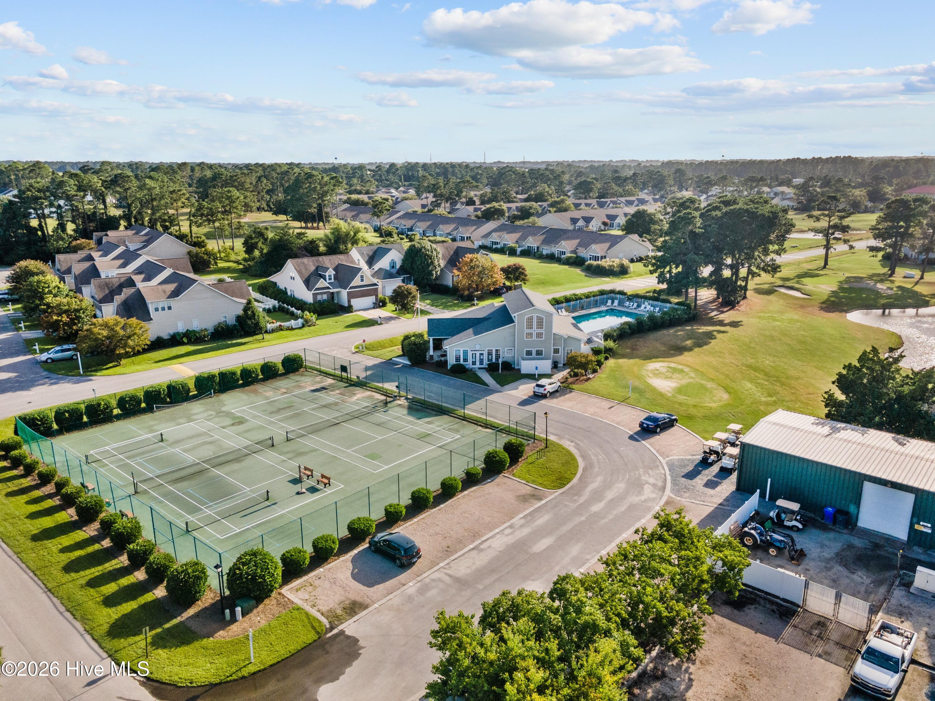 100570621 | Photo 37