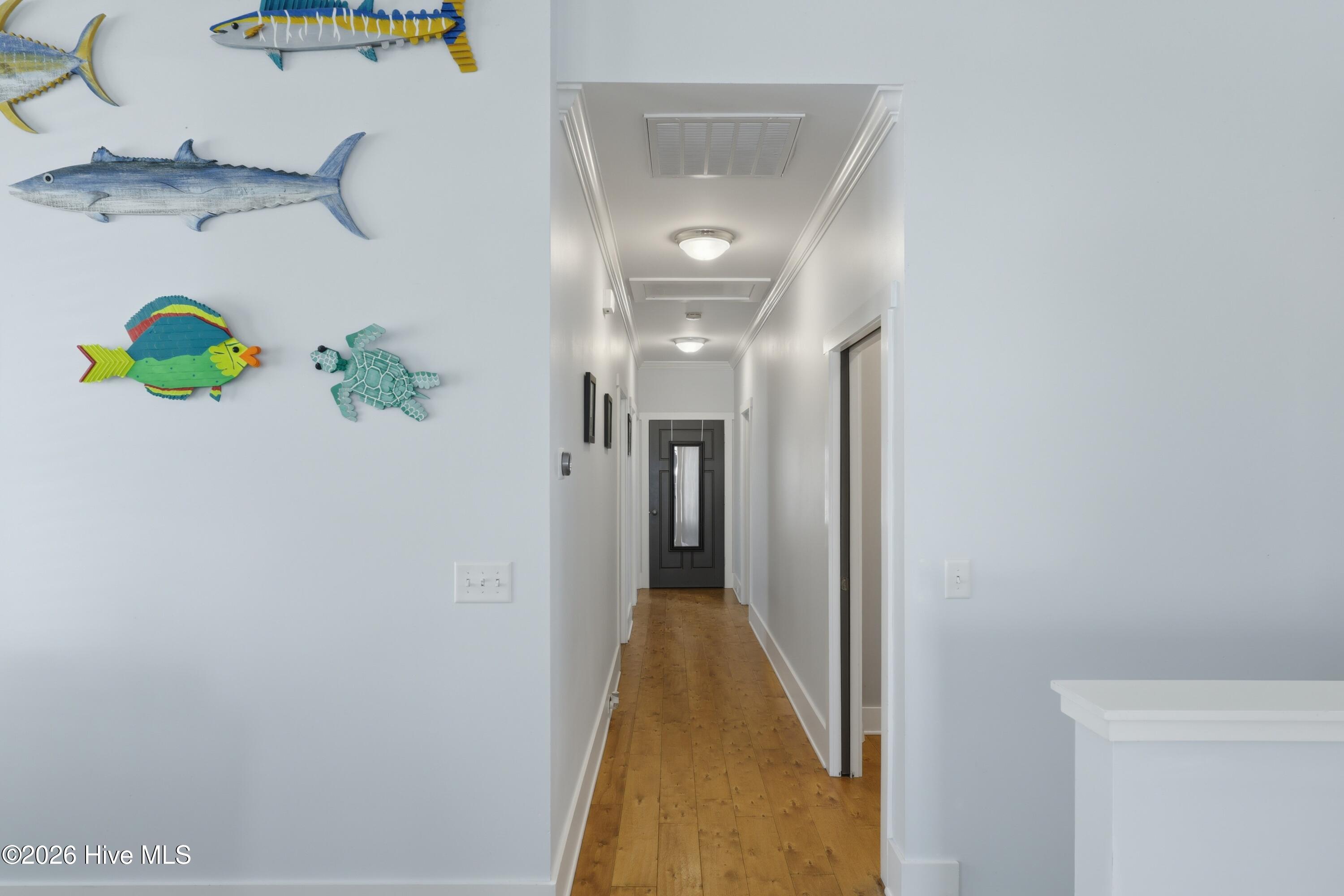 100564294 | Photo 39