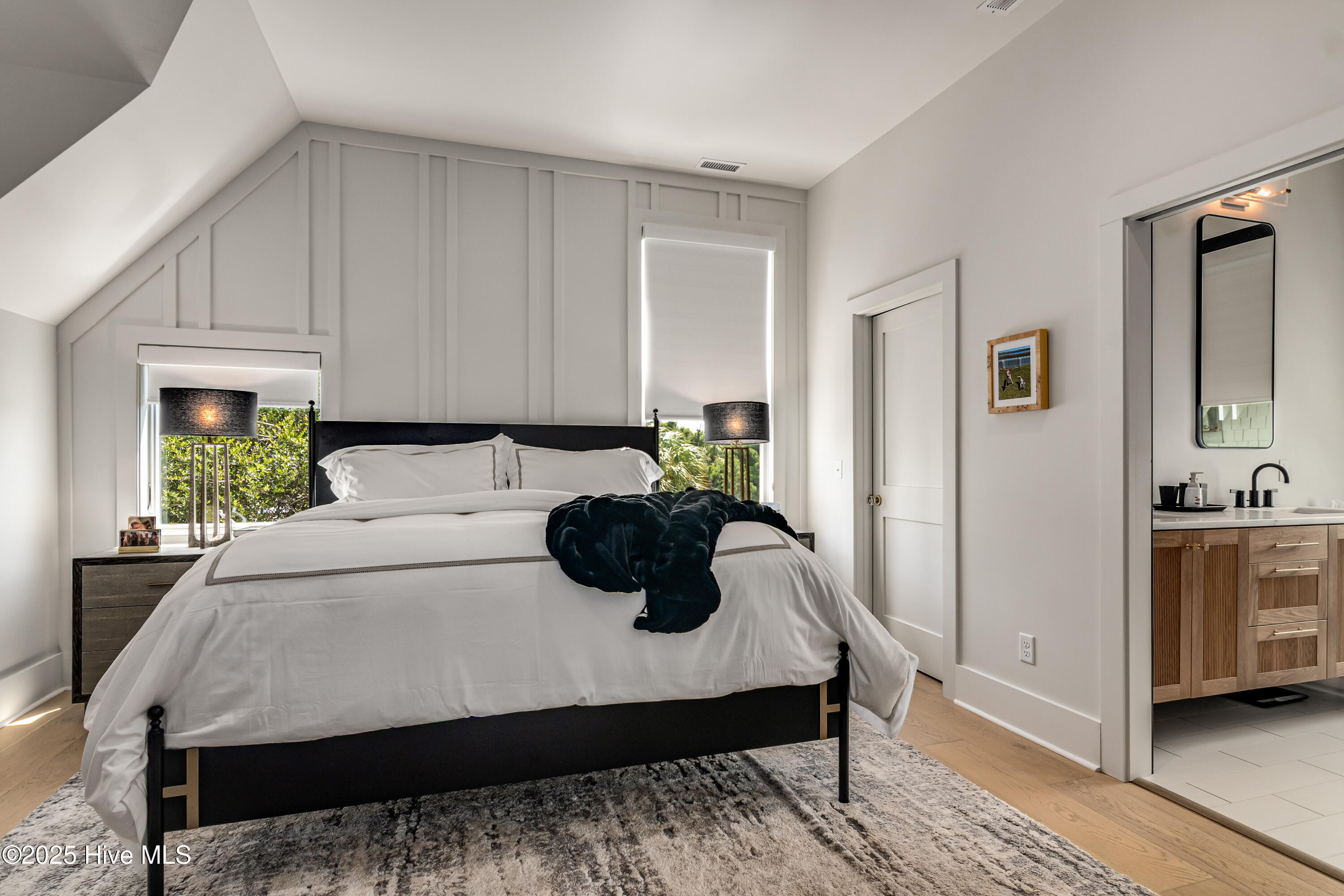 100521321 | Photo 25