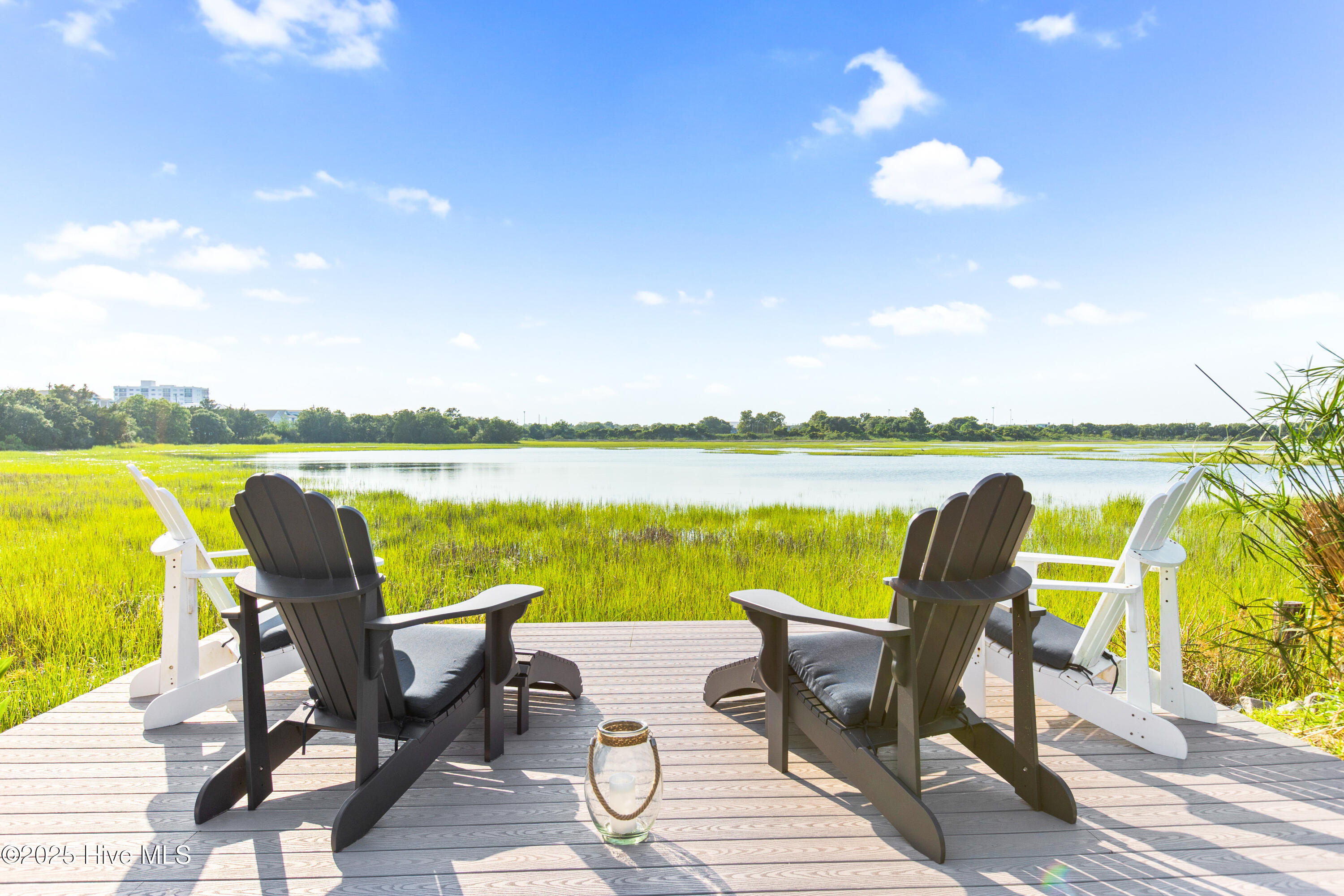 100567814 | Photo 64