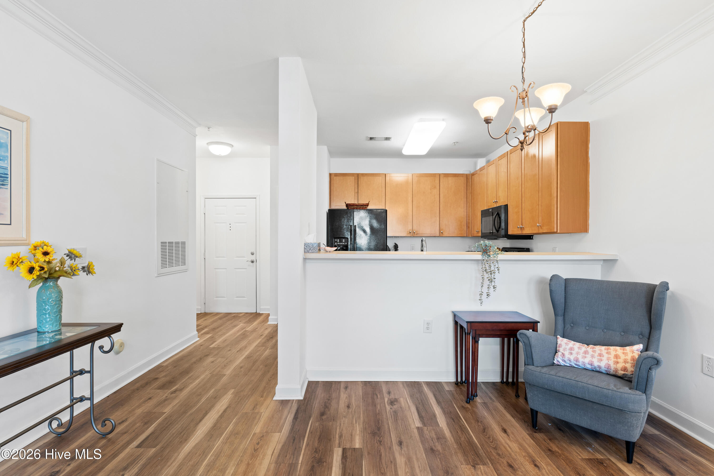 100508510 | Photo 10