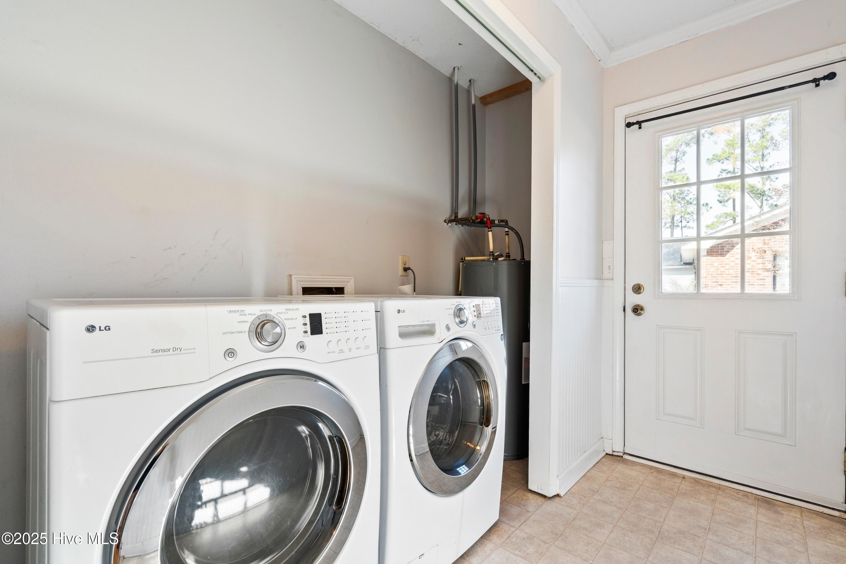 100546028 | Photo 44