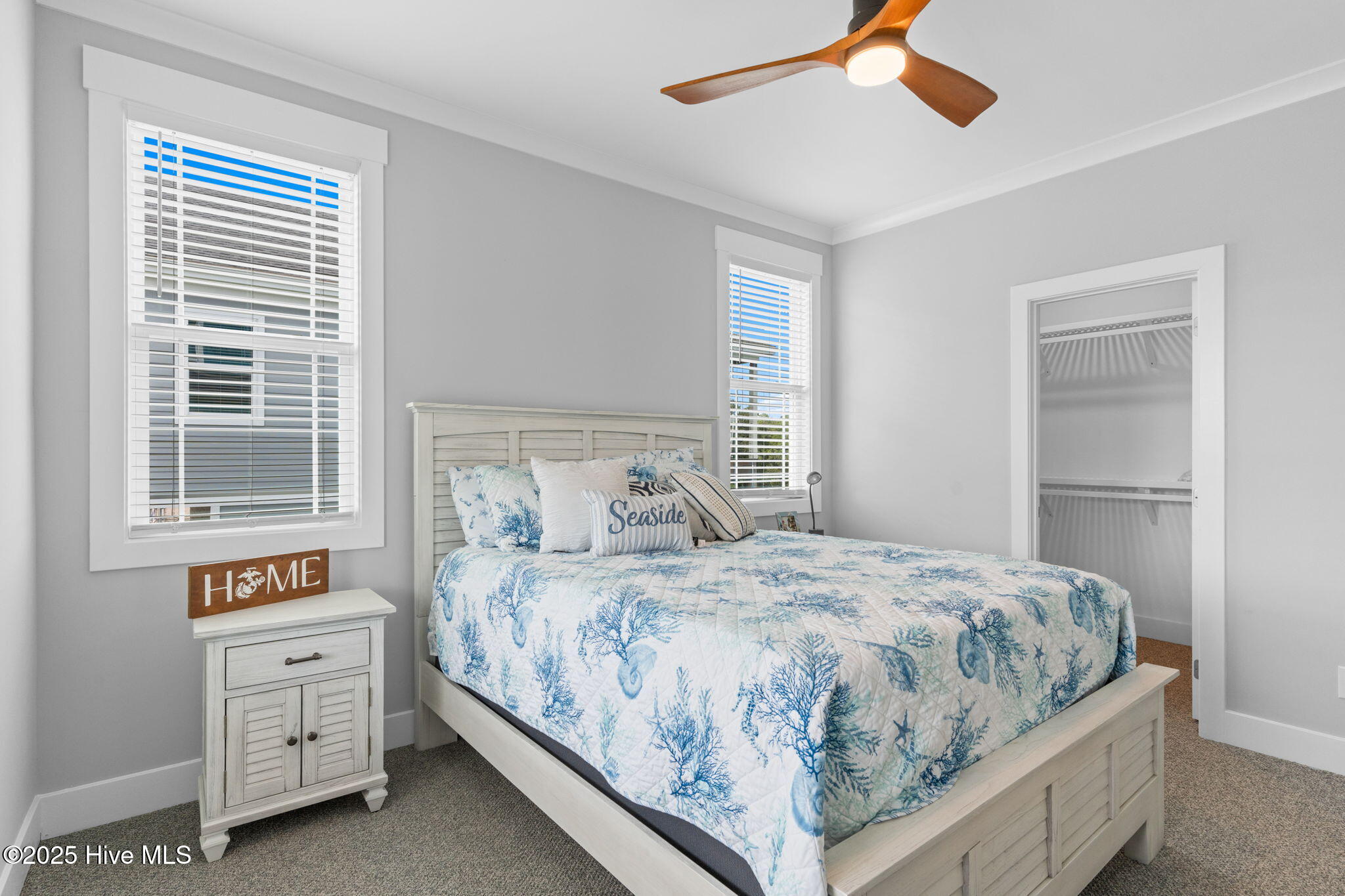 100527753 | Photo 55