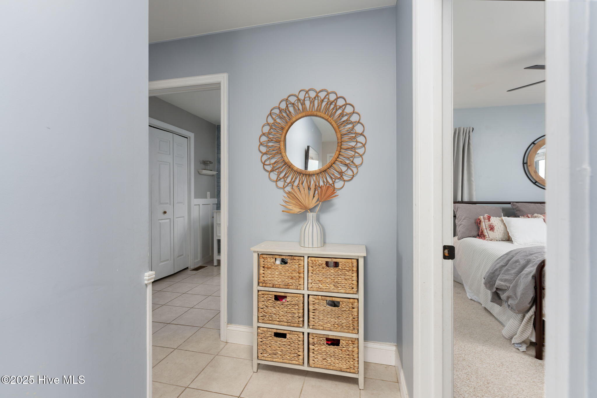 100488869 | Photo 31