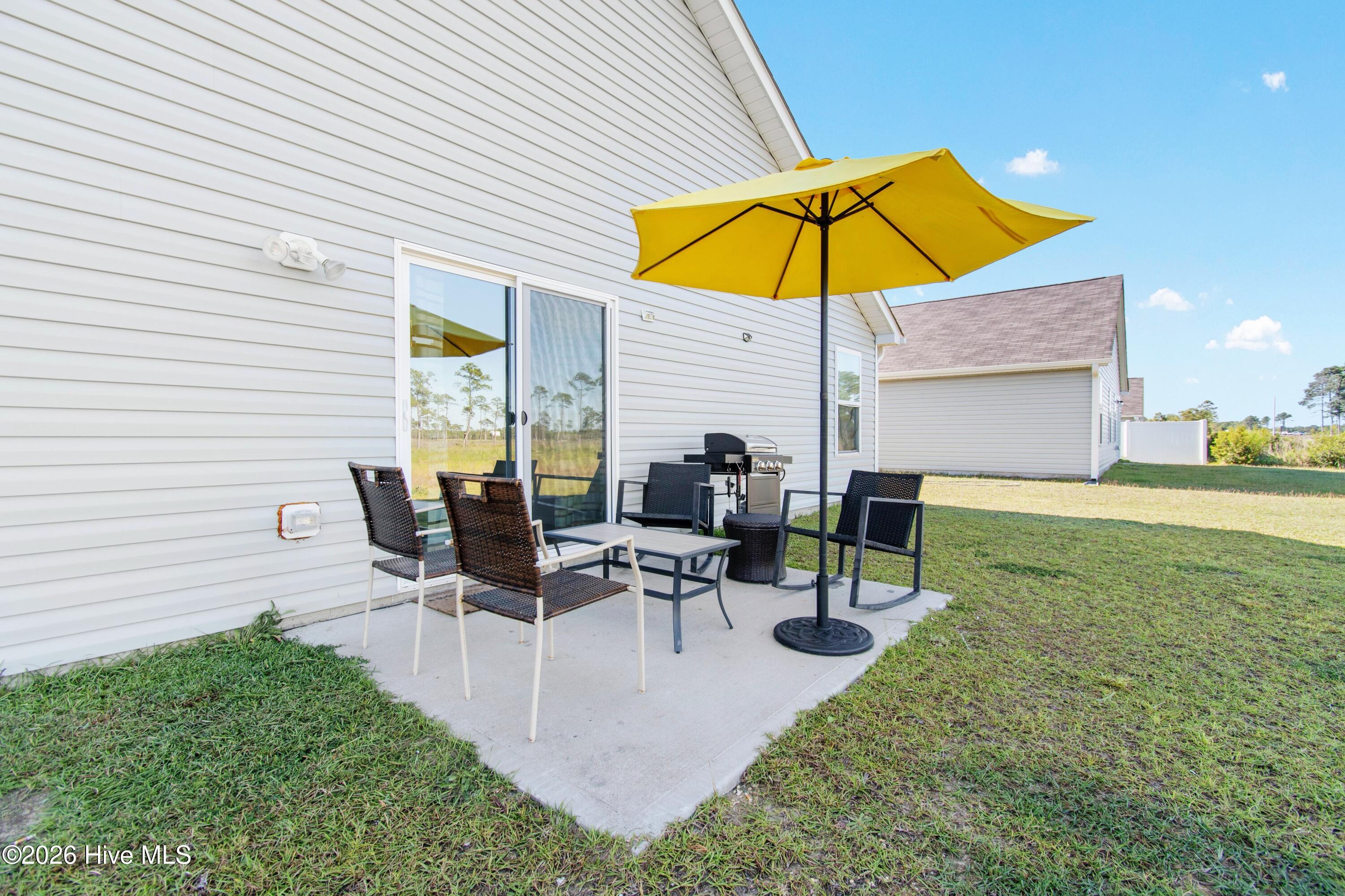 4928 Abbington Oaks Way SE, Southport, NC 28461 Listing Photo  21