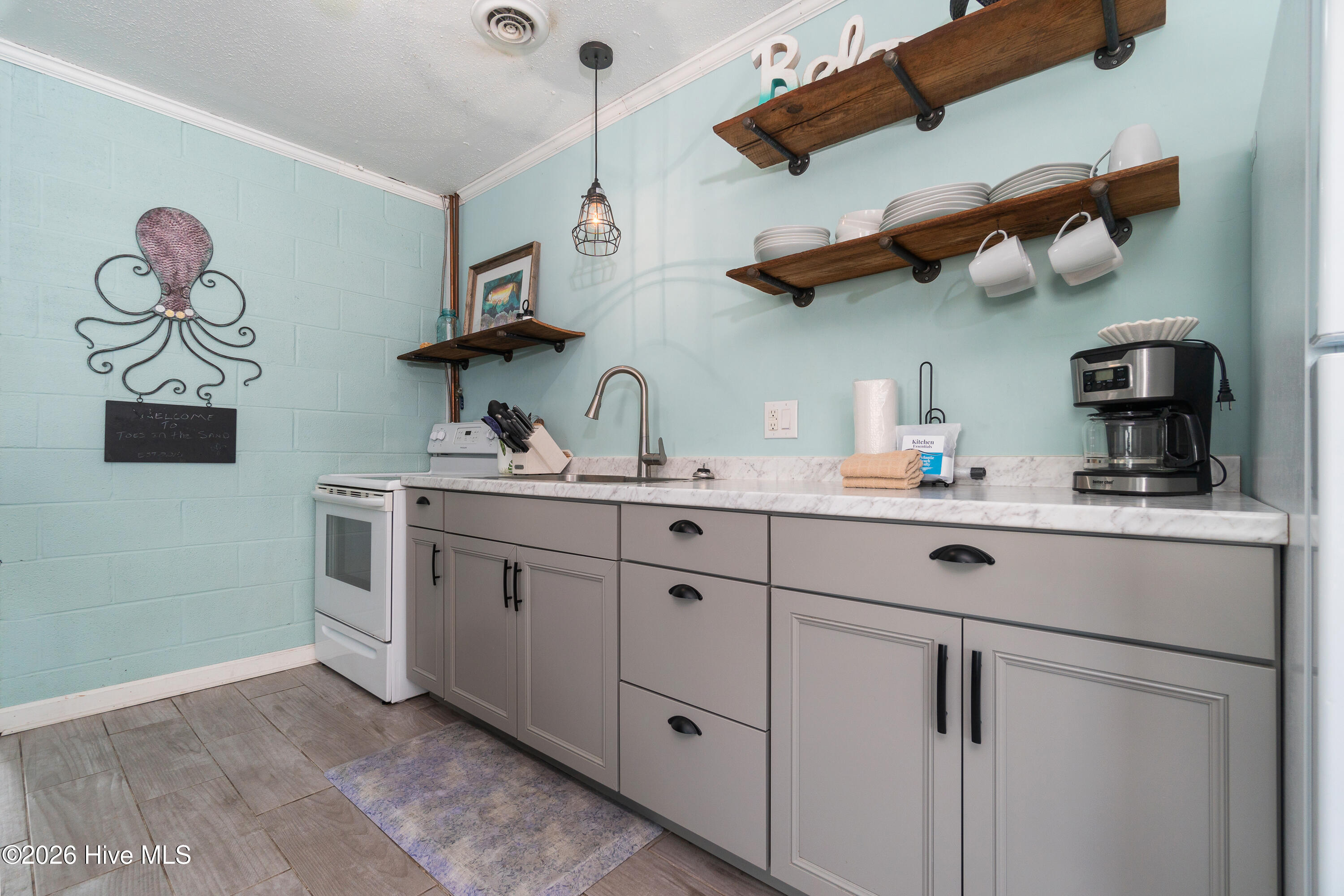 207 E Terminal Boulevard,Atlantic Beach