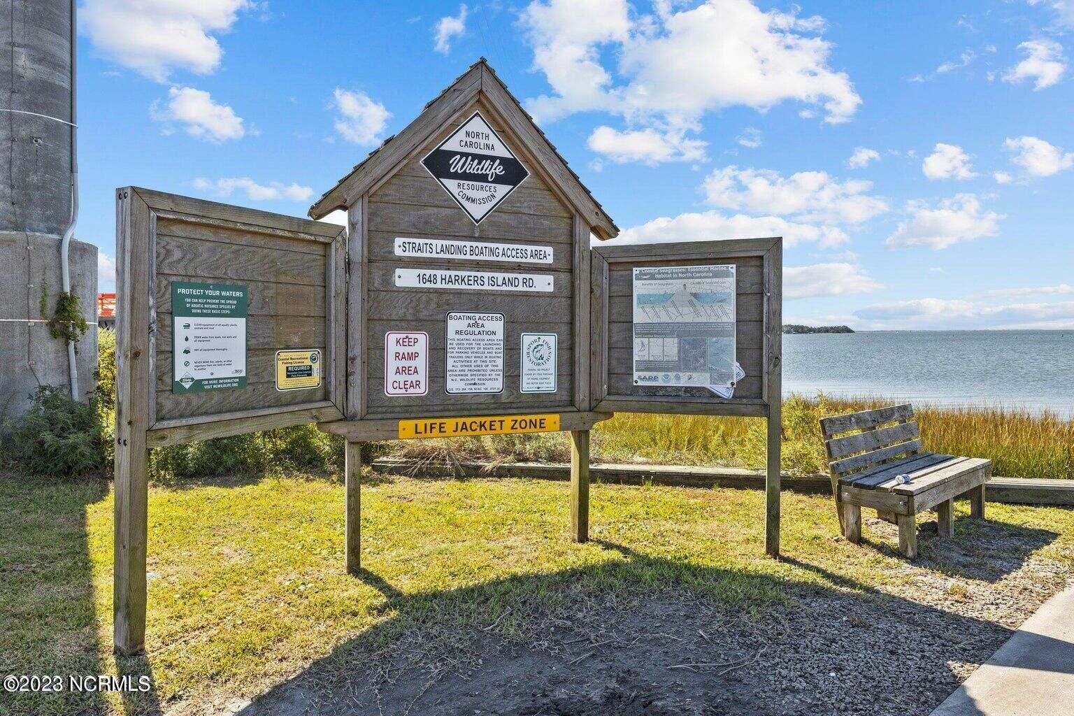 211 Leeward Lane,Beaufort