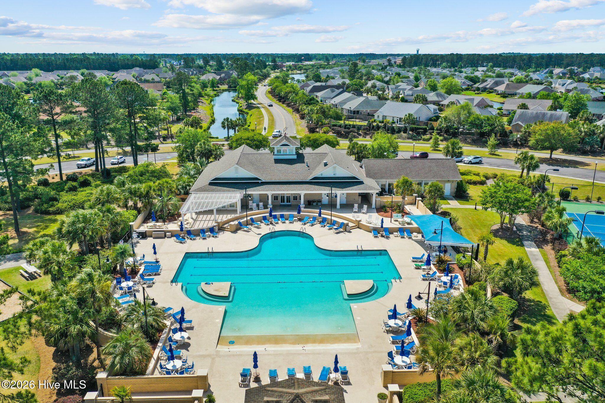 100561261 | Photo 55