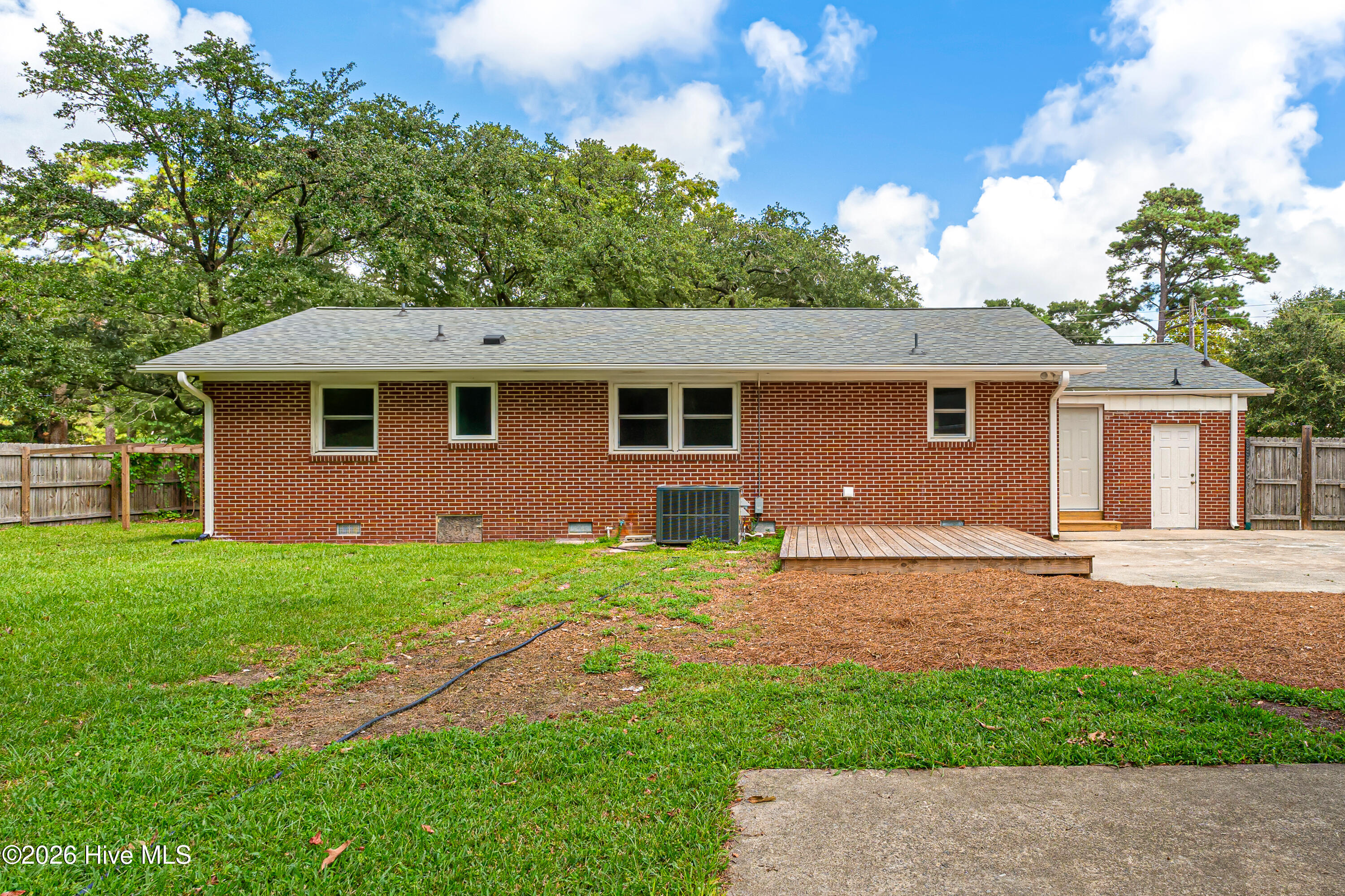 4111 Country Club Road,Morehead City