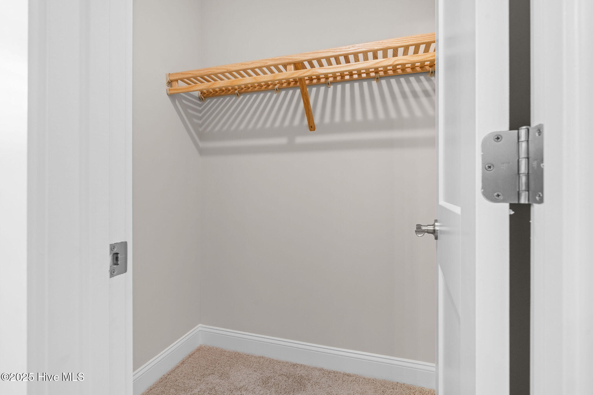 100524622 | Photo 46