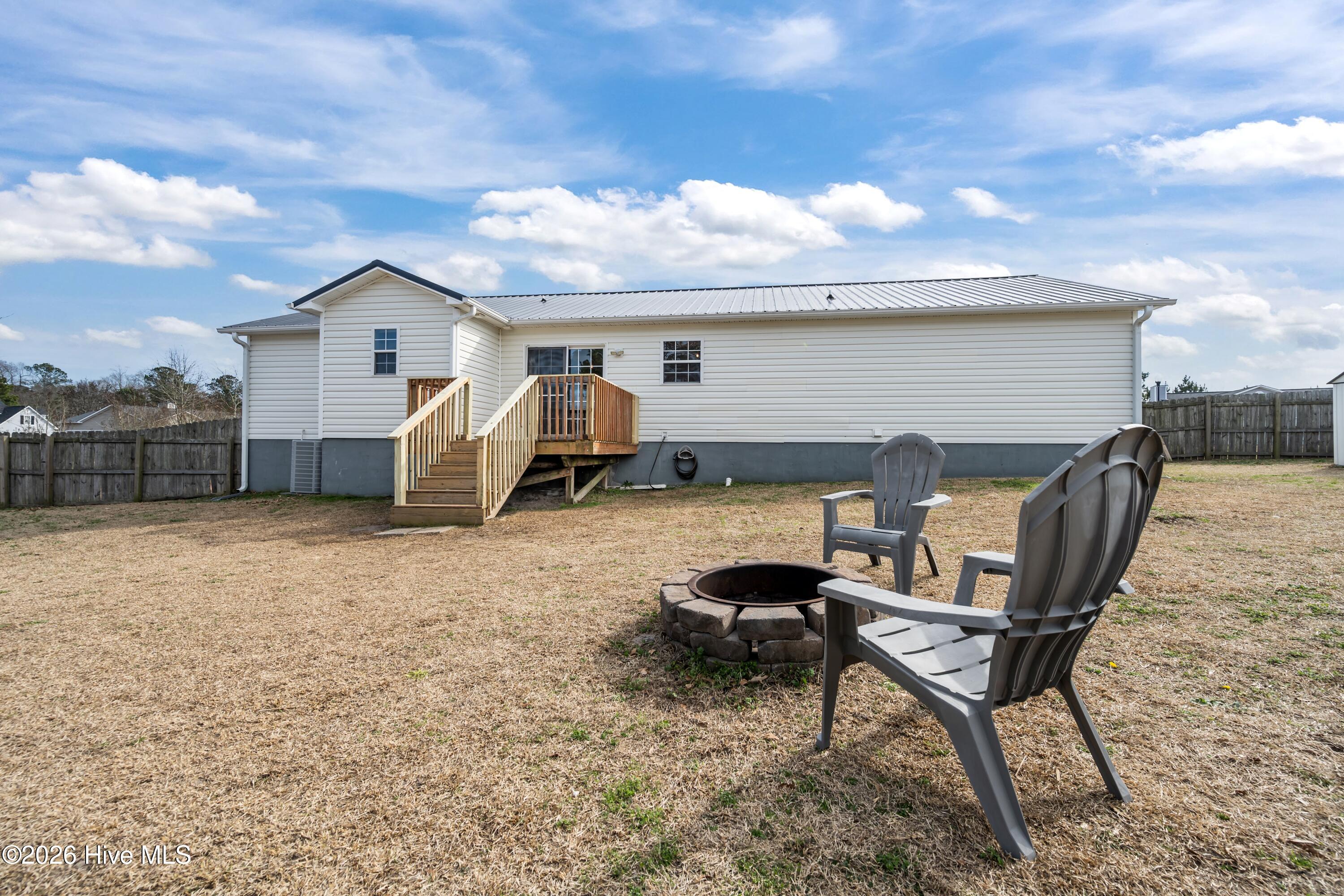 100556999 | Photo 34