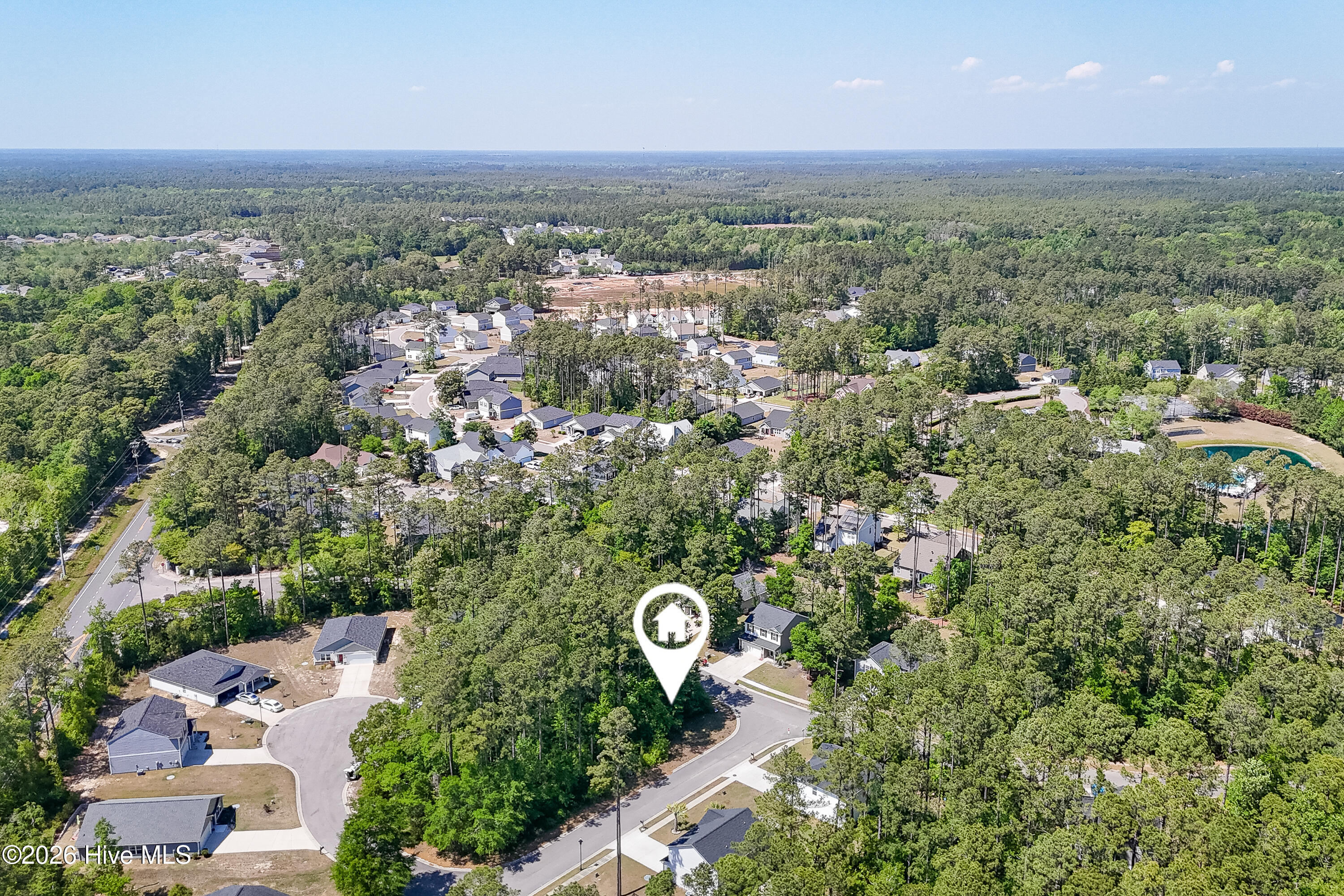 100569984 | Photo 13