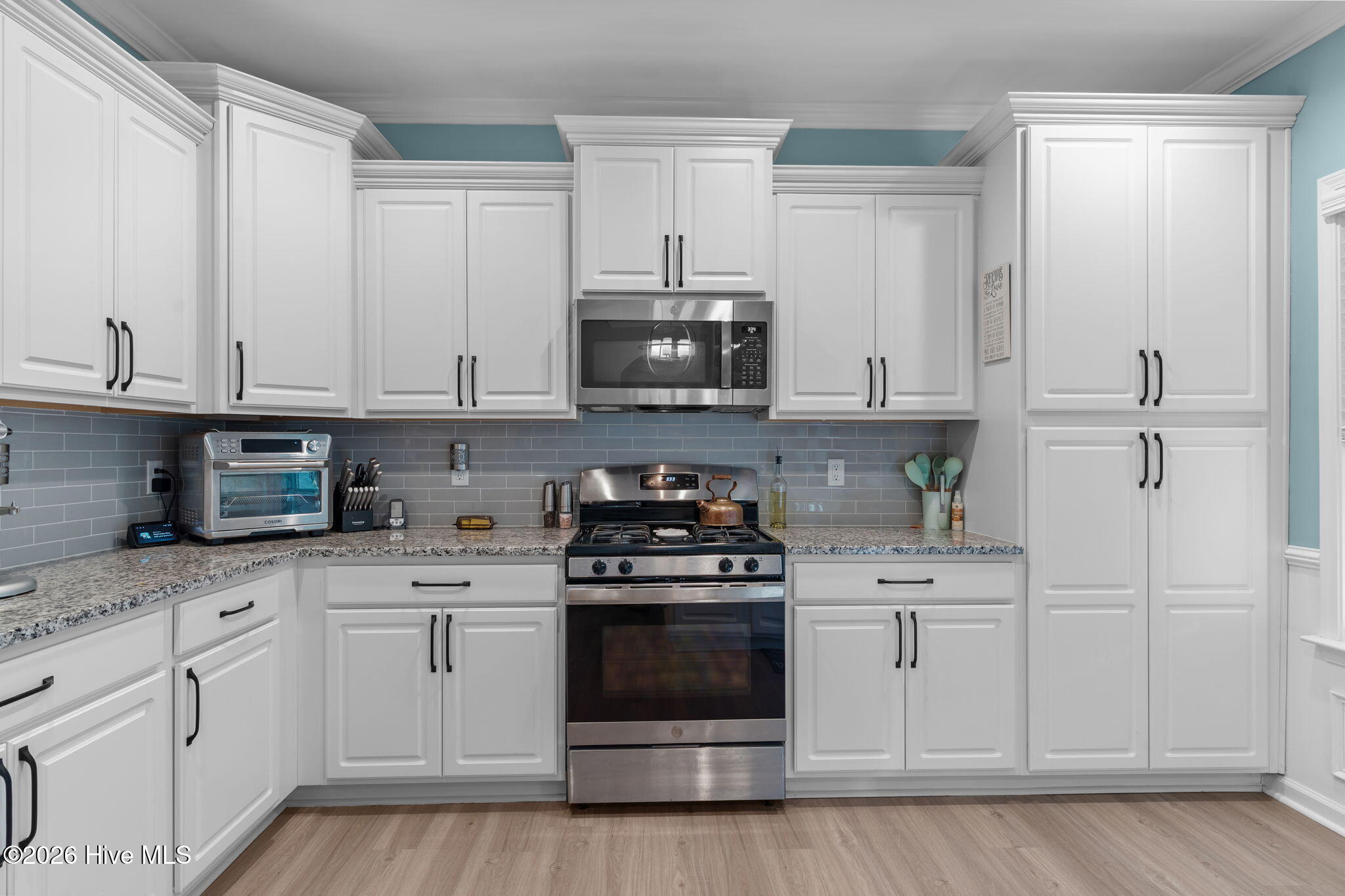 100550760 | Photo 10