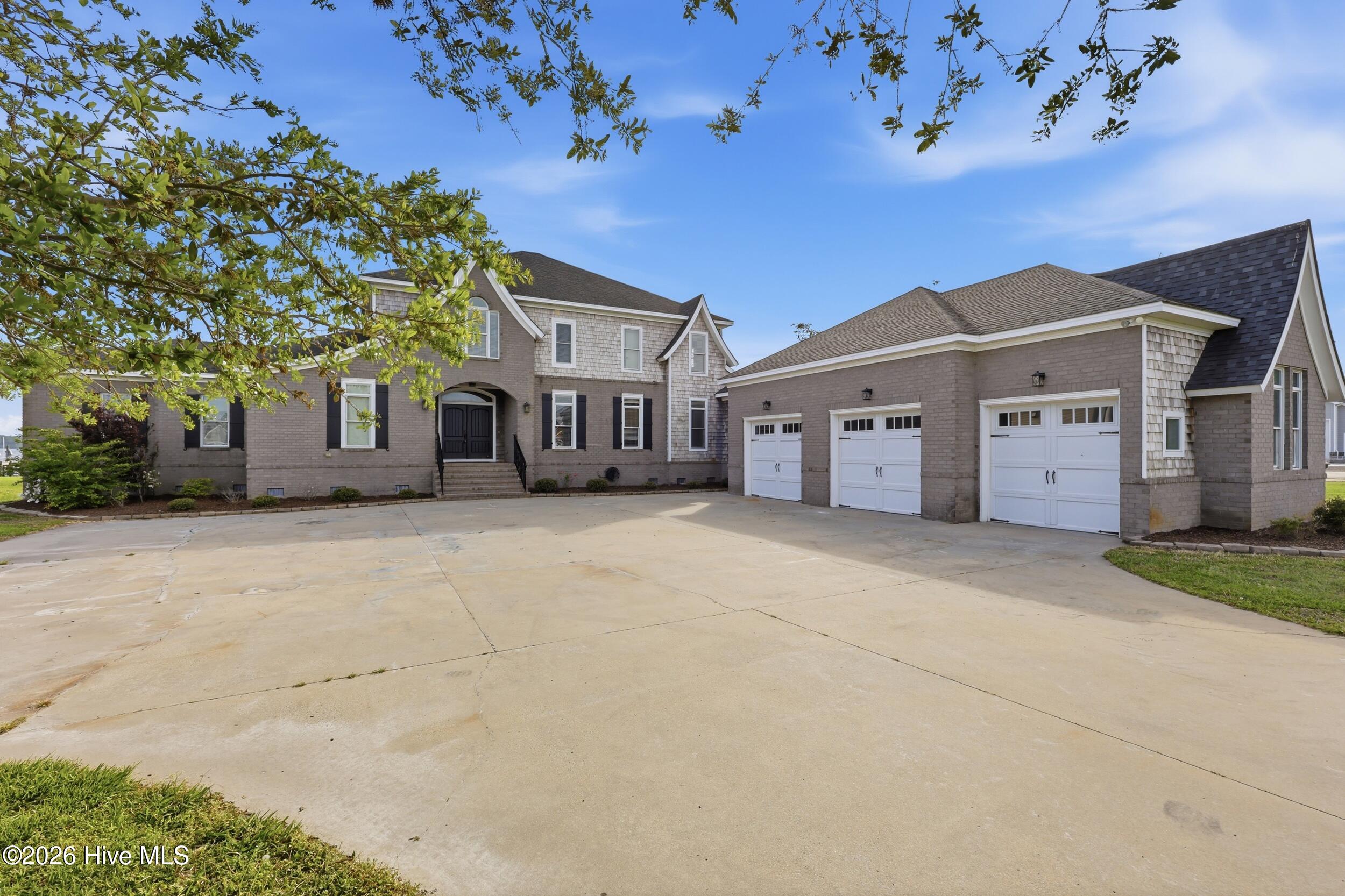 503 Pointe Vista Drive, Elizabeth City, NC, 27909