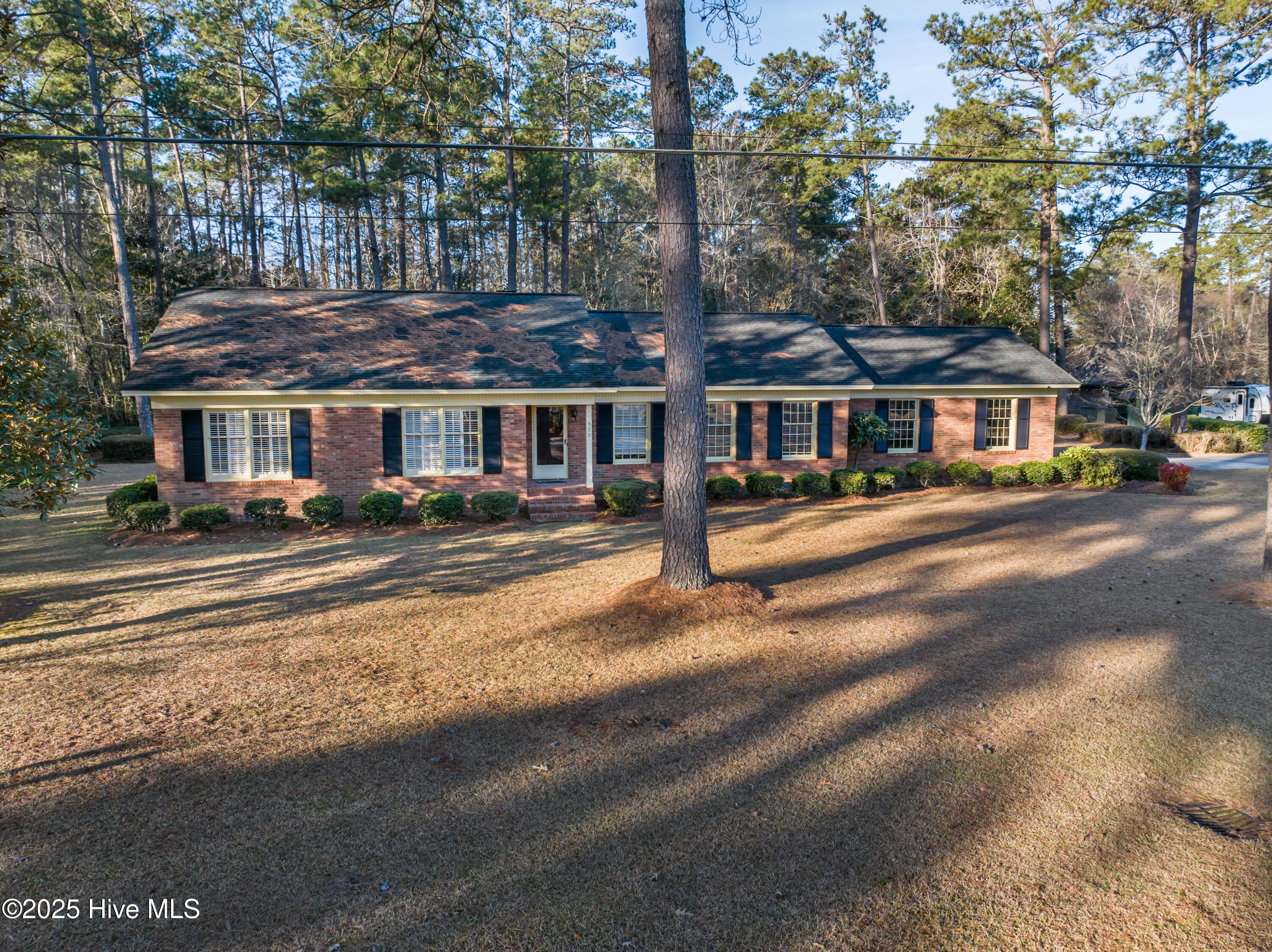 Homes for sale in Tabor City, NC | 300 Mcarthur St, Tabor City, NC 28463 | MLS# 100484666