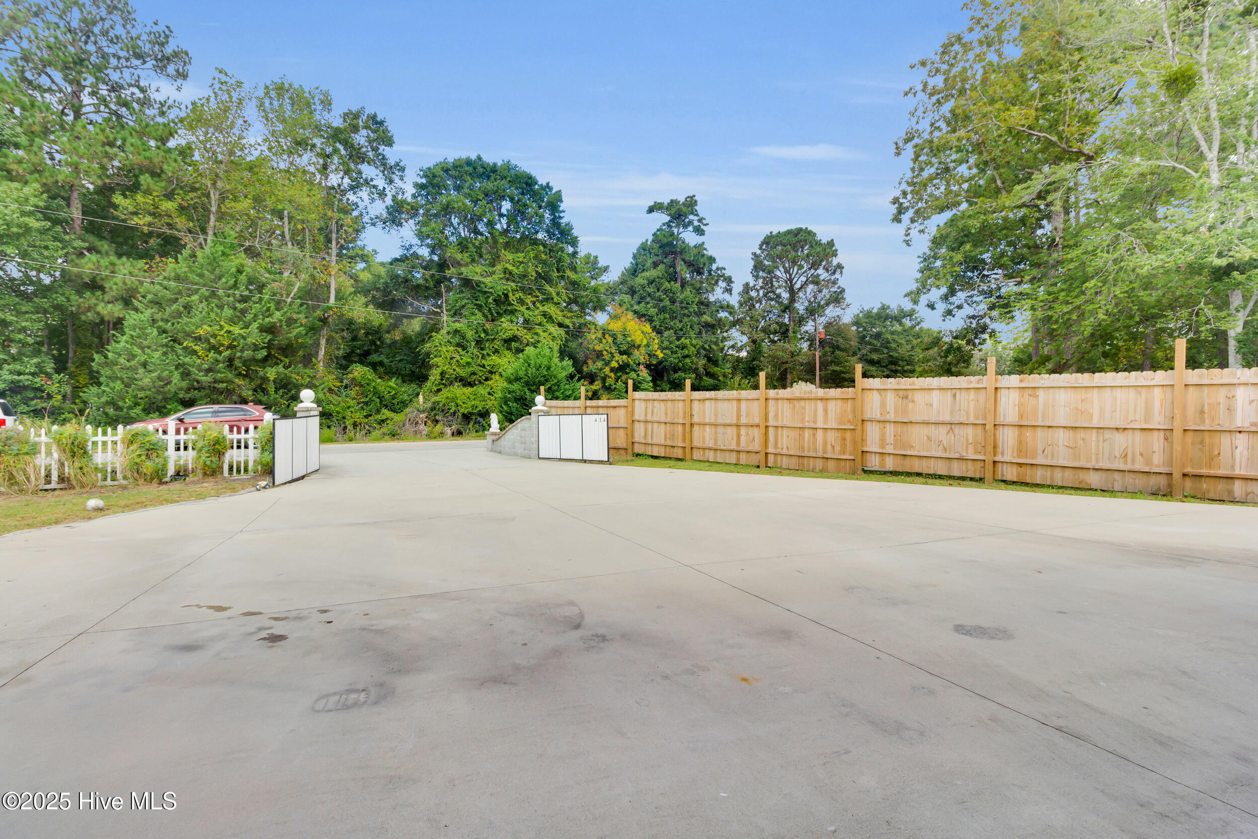 414 W Branch Drive, Newport, NC, 28570