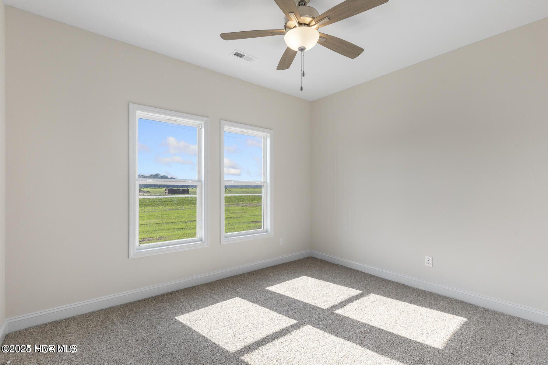 100541330 | Photo 22