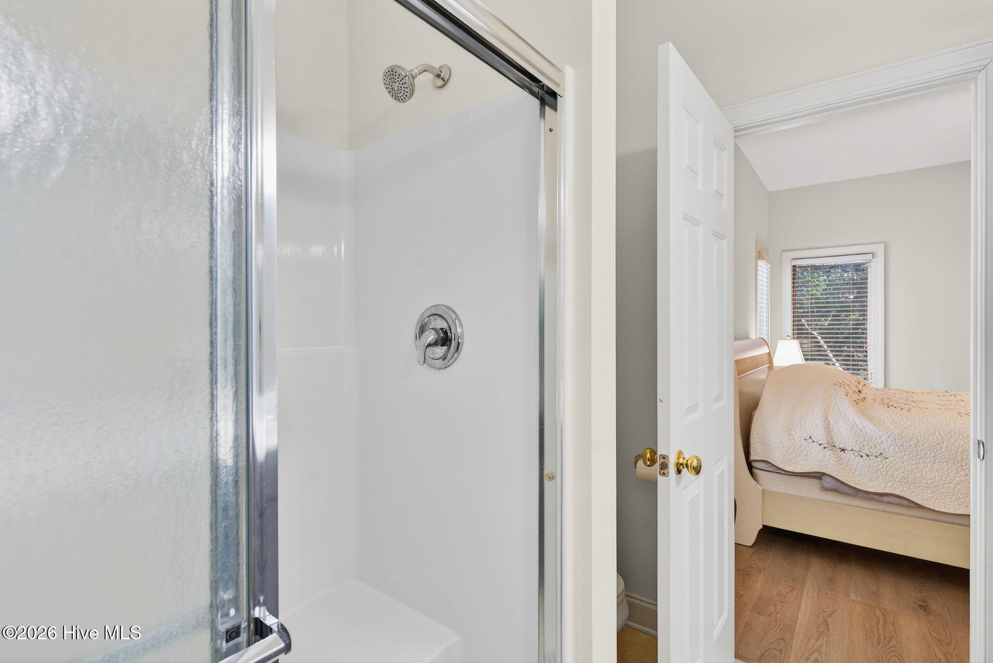 100553475 | Photo 36