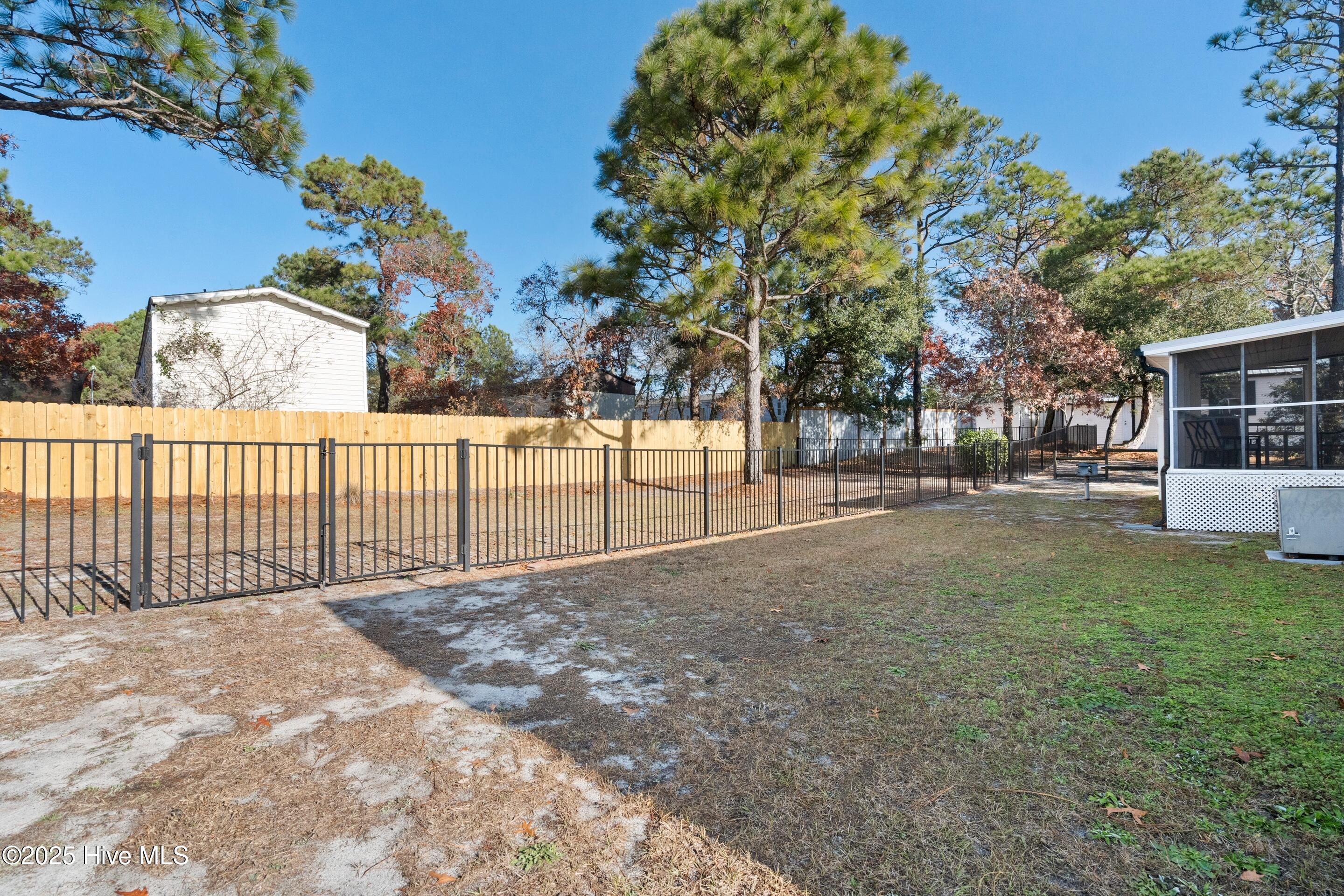 100546420 | Photo 48