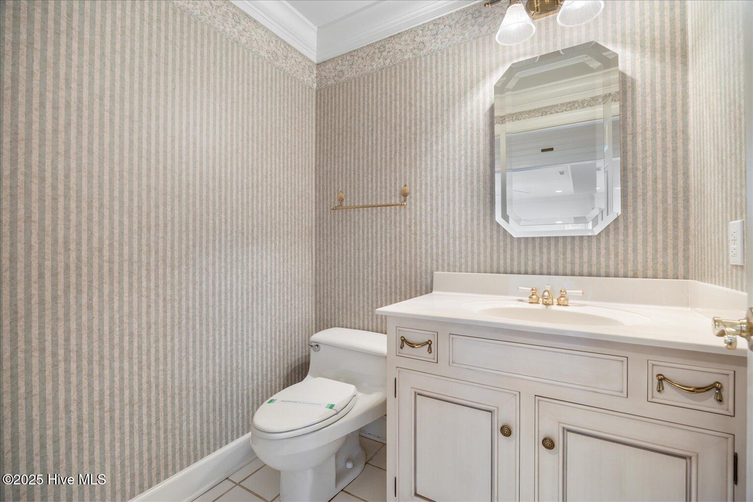 100527258 | Photo 25