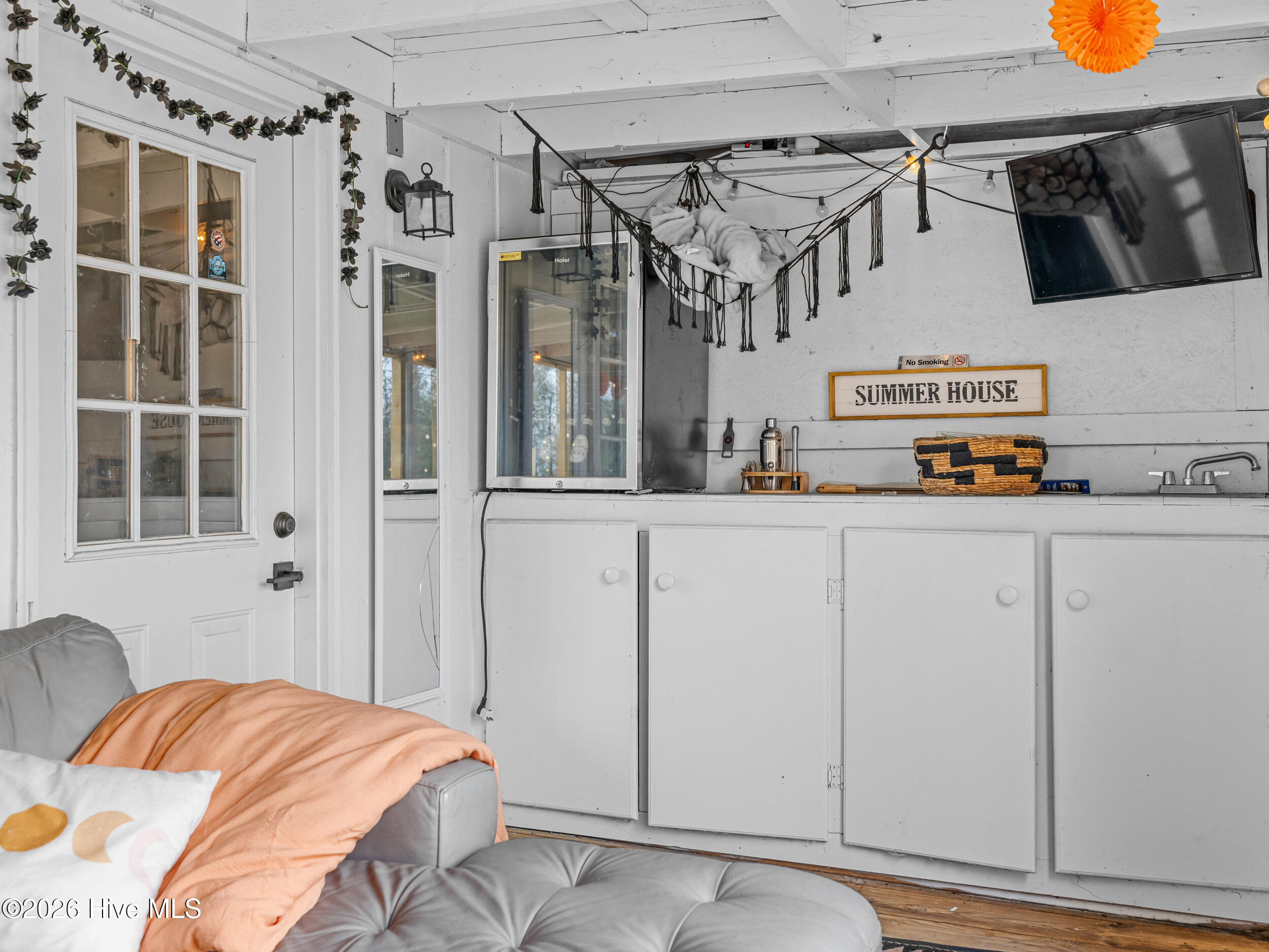 100556726 | Photo 36