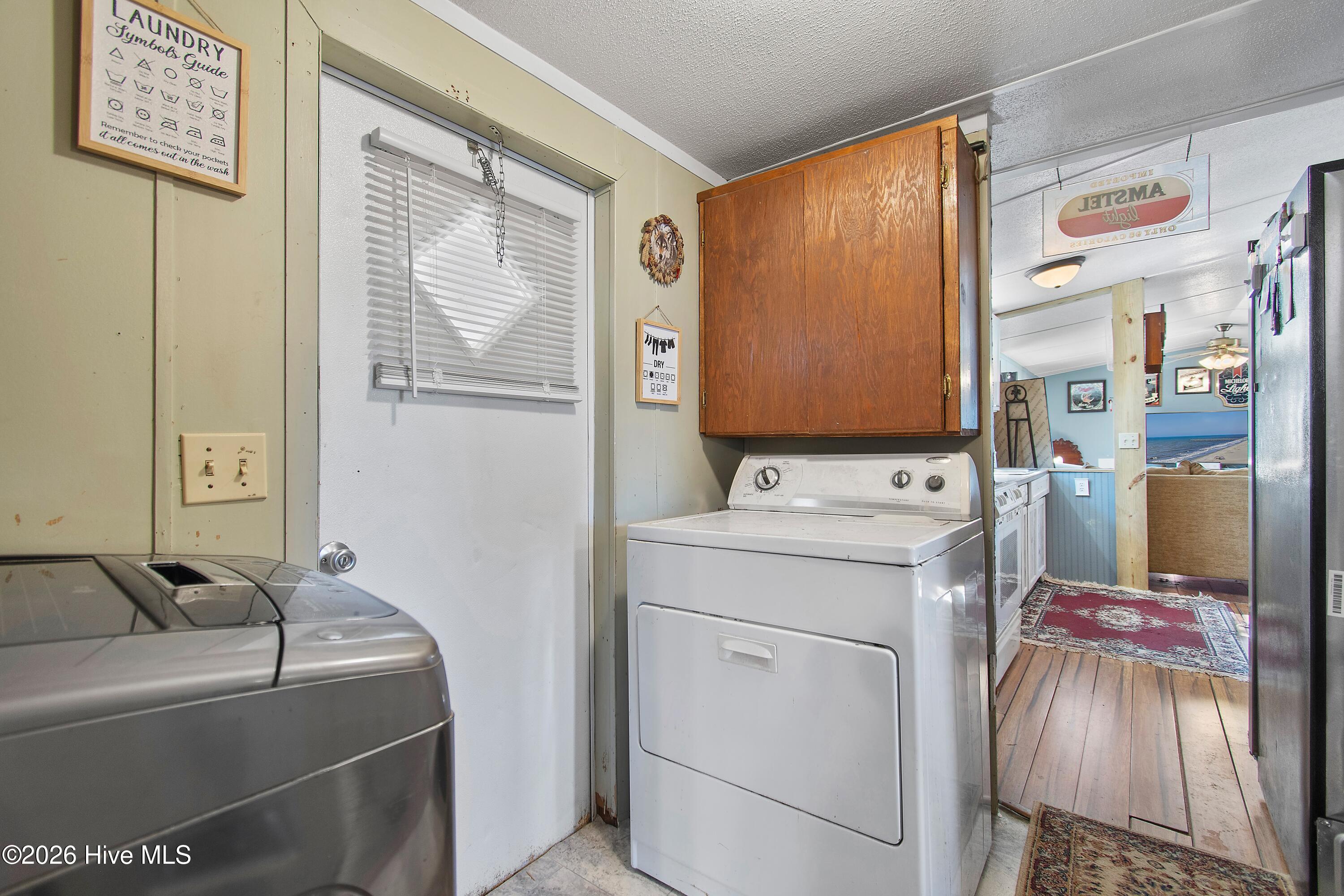 100553824 | Photo 17