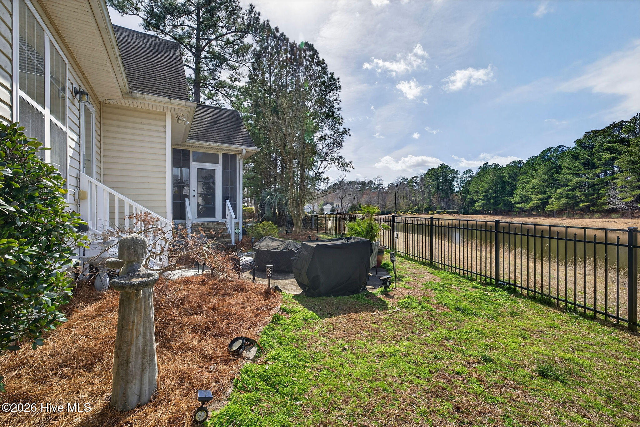 100558563 | Photo 10