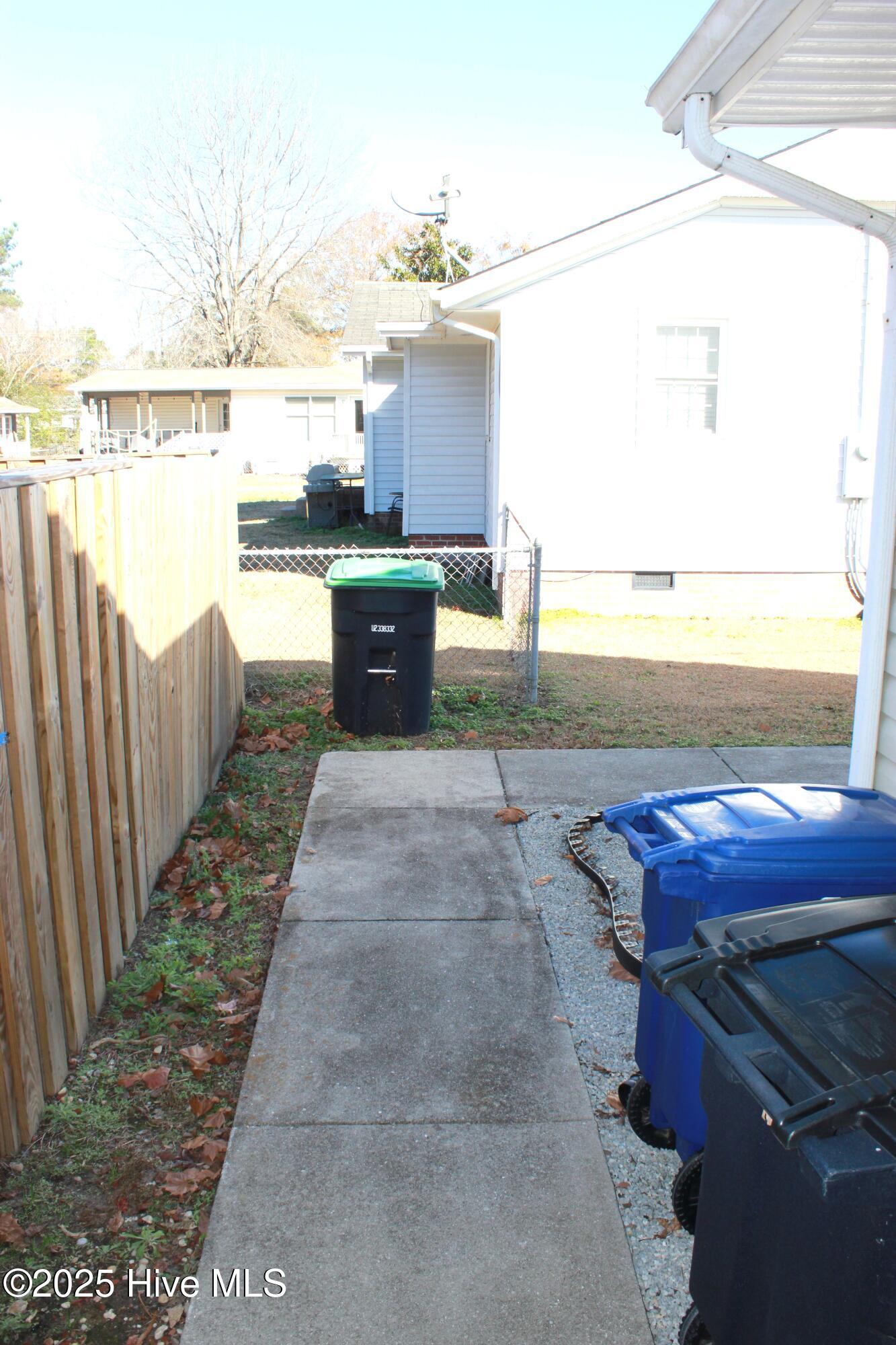 100546240 | Photo 30