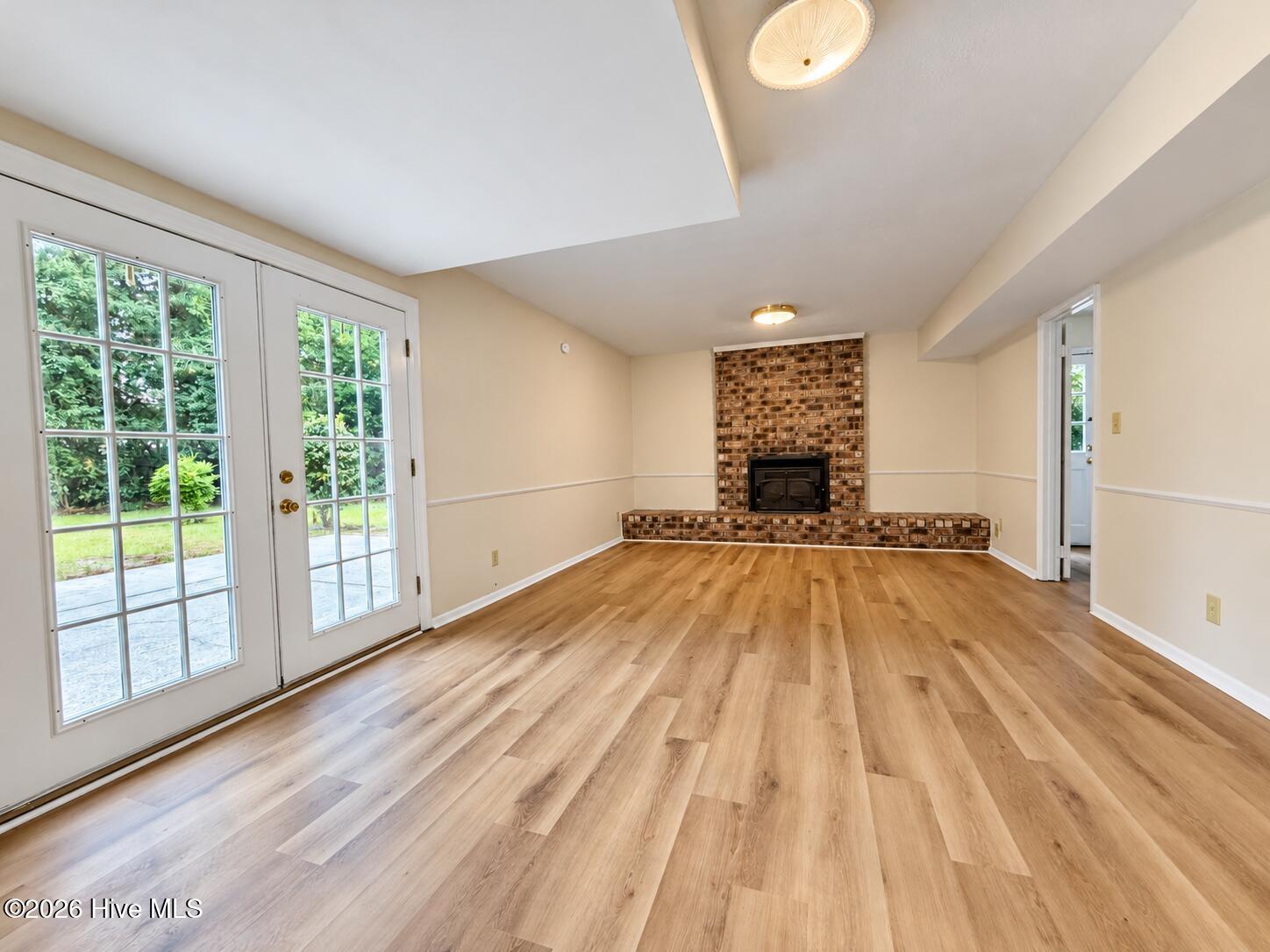 Photo 1 of Single family home for sale at 1305 Jones Cir, Laurinburg, NC 28352 | MLS# 100613167 | Listing updated on 2026-10-29