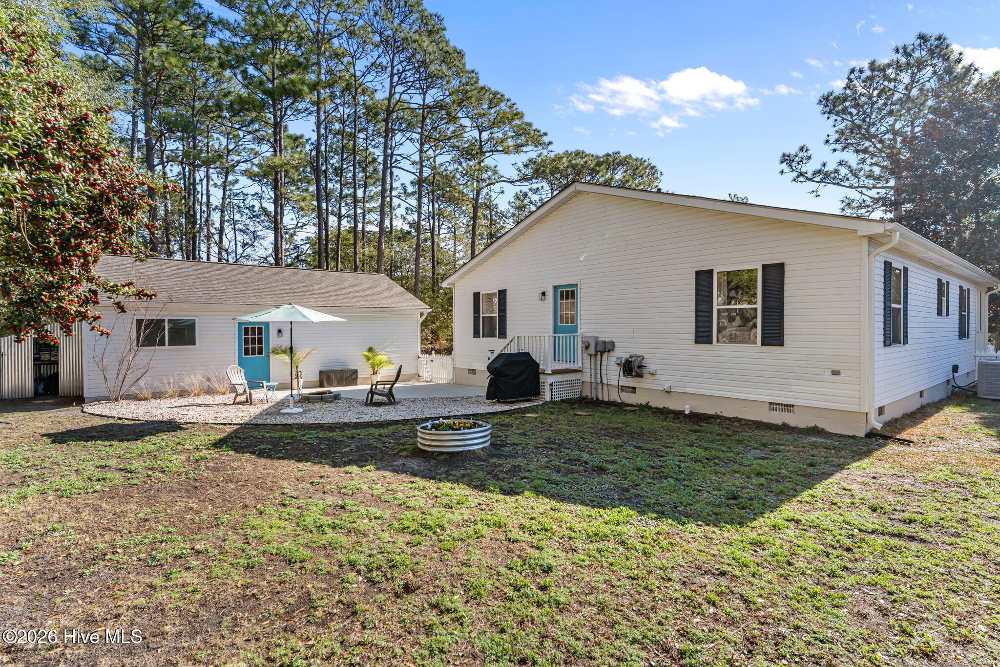 100557804 | Photo 41