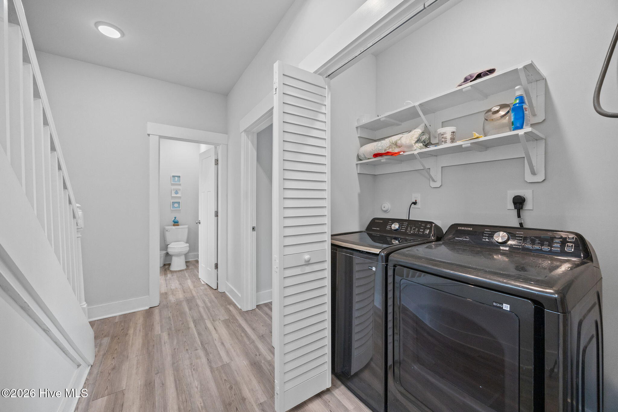 100557334 | Photo 27