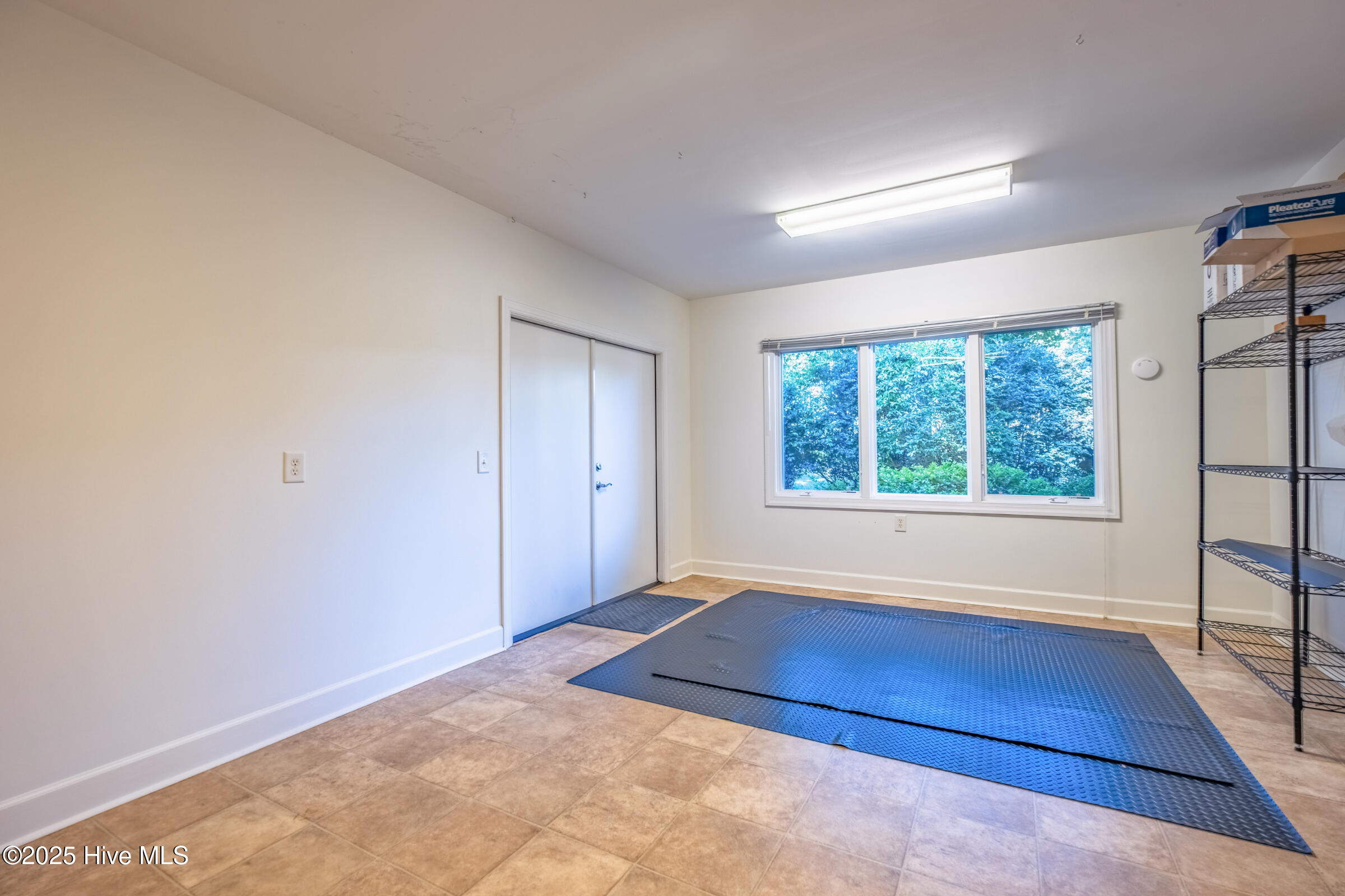 80 Lakewood Drive