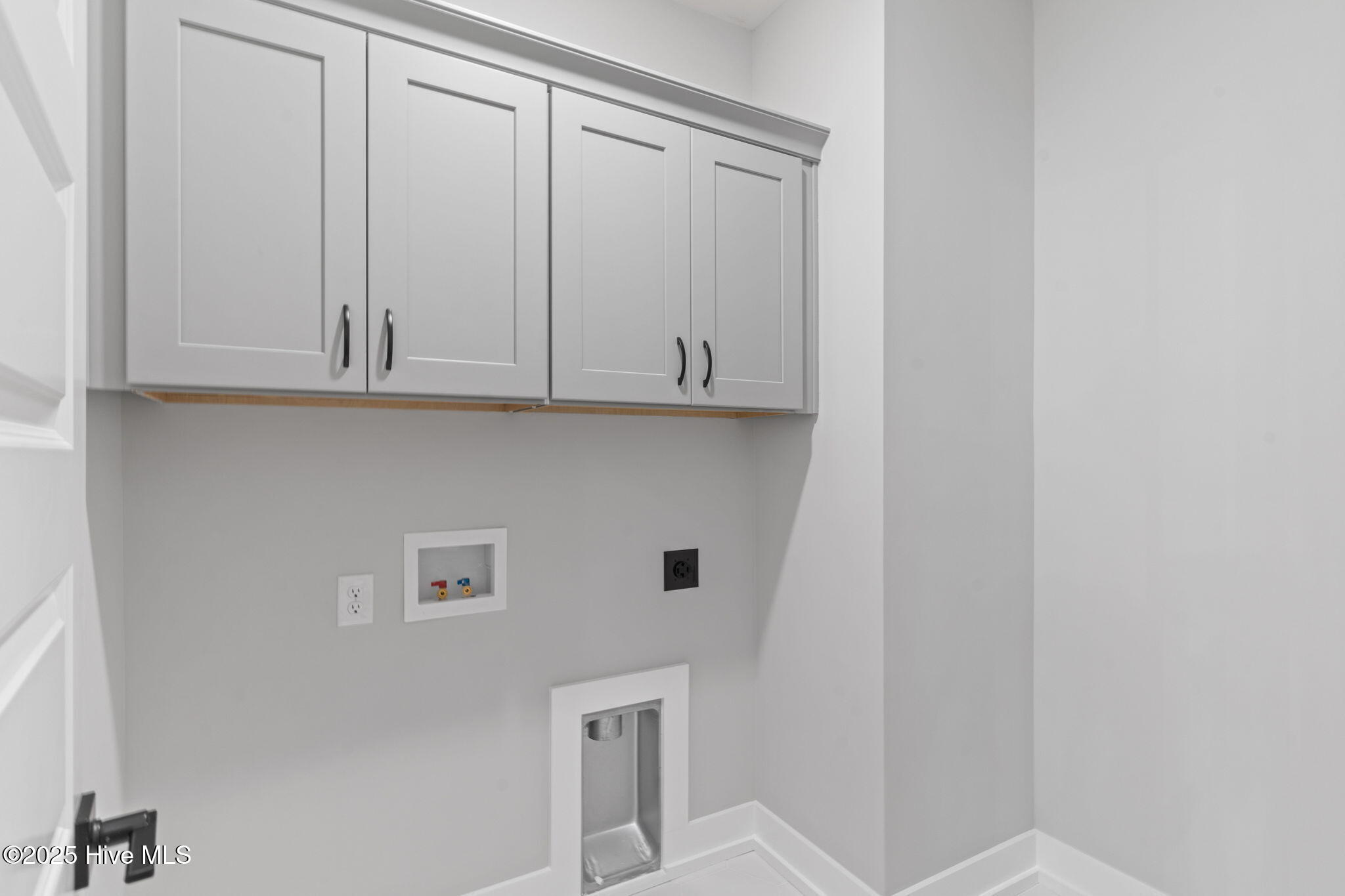 100479579 | Photo 40