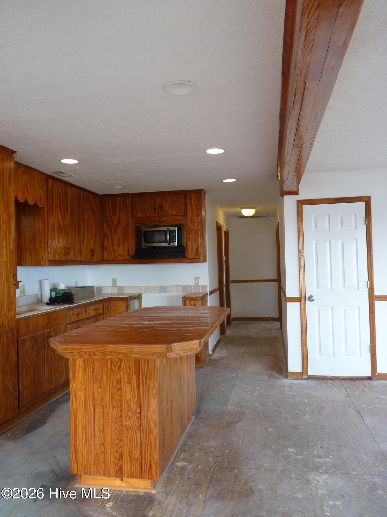 210 Shore Road, Newport, NC, 28570