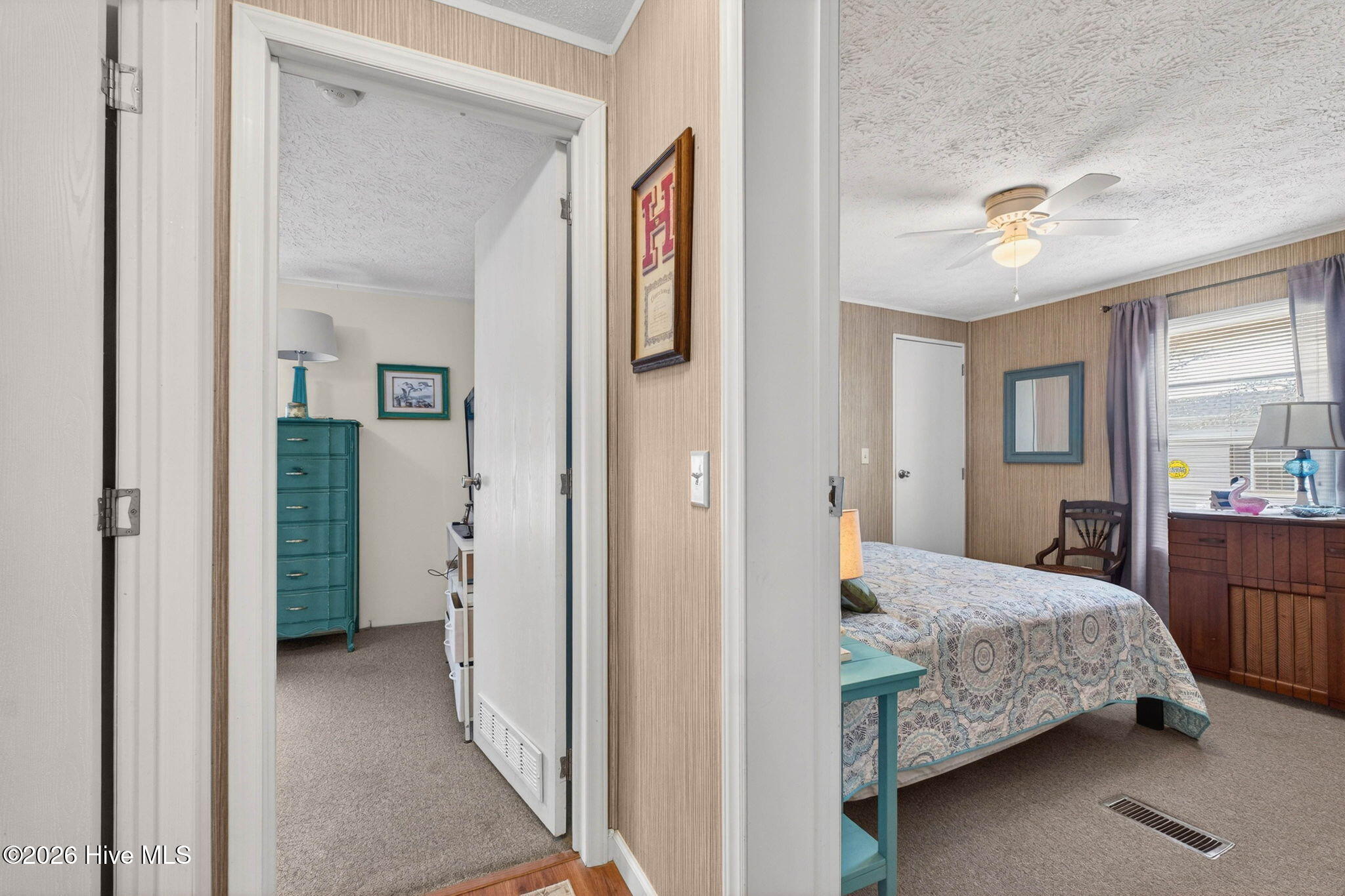 100557297 | Photo 34