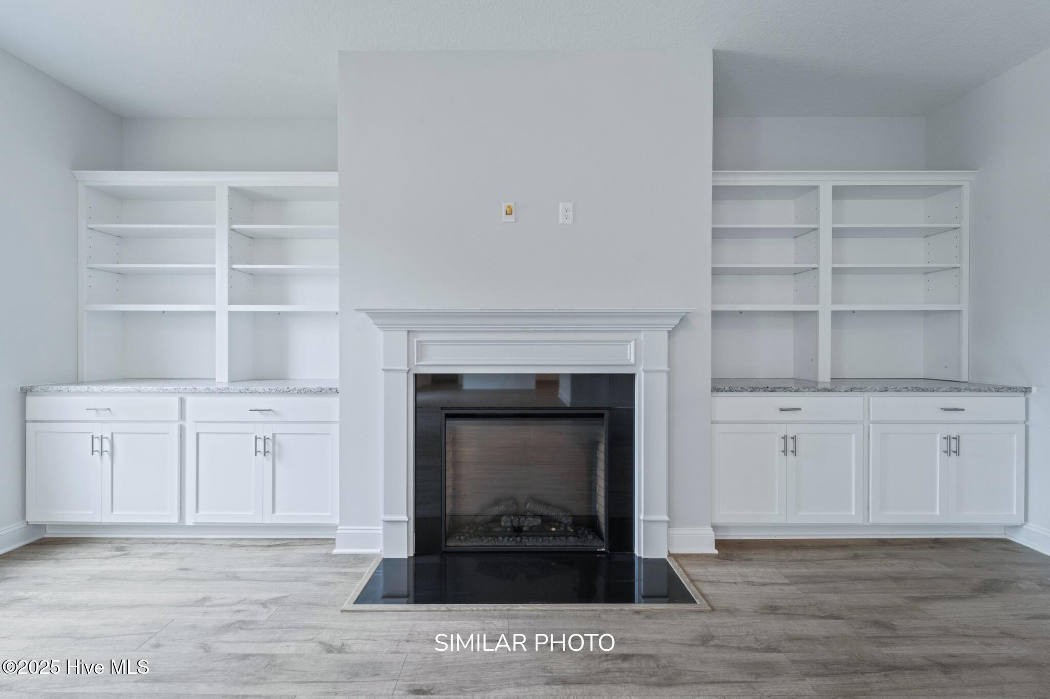 100518963 | Photo 13