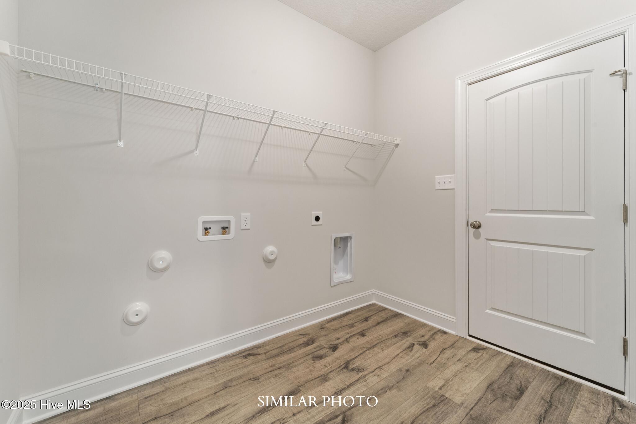 911 Miranda Court, Jacksonville, NC 28546 – photo 24: SIMILAR PHOTO SUTTON-23