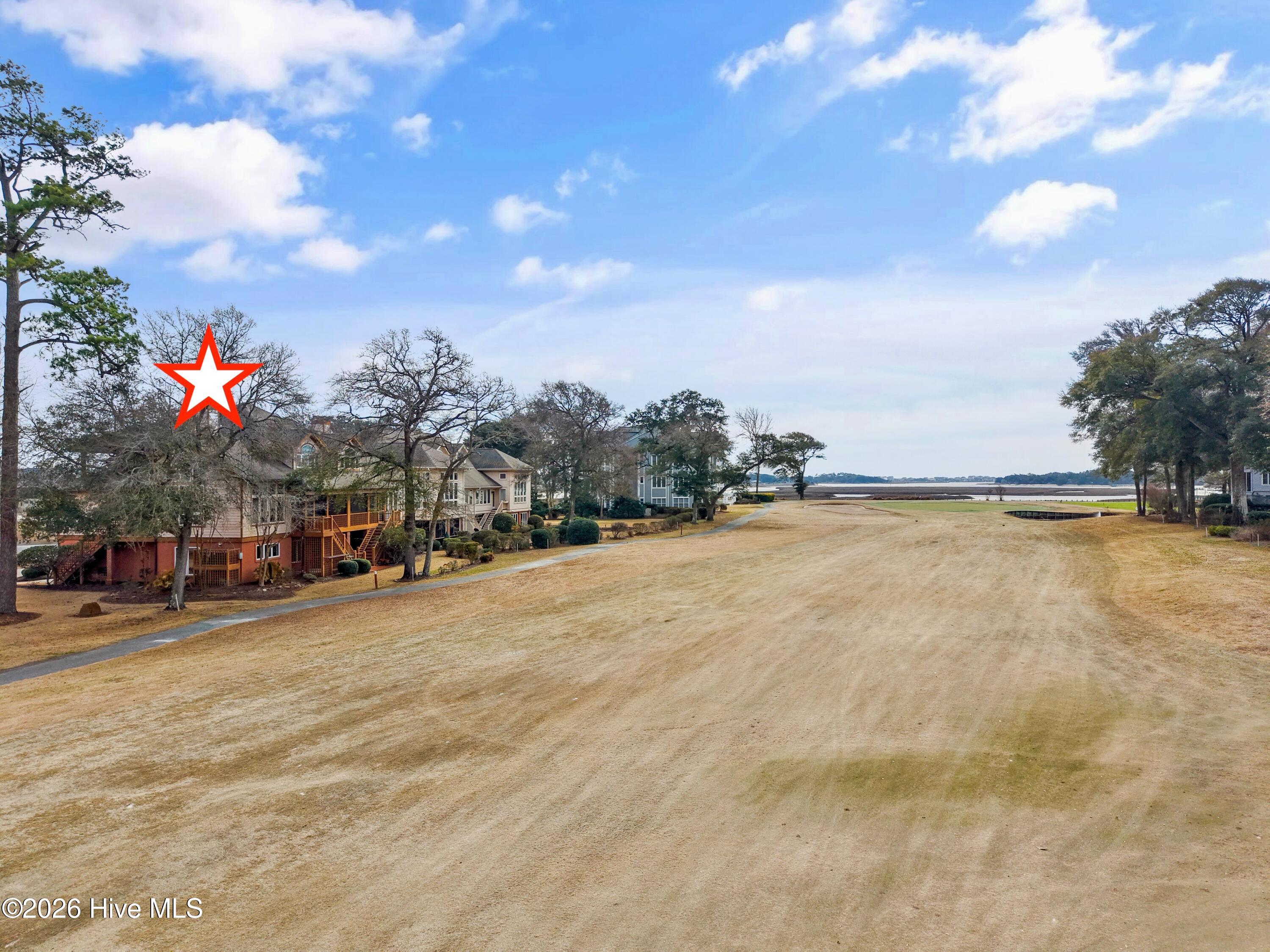 100557427 | Photo 83