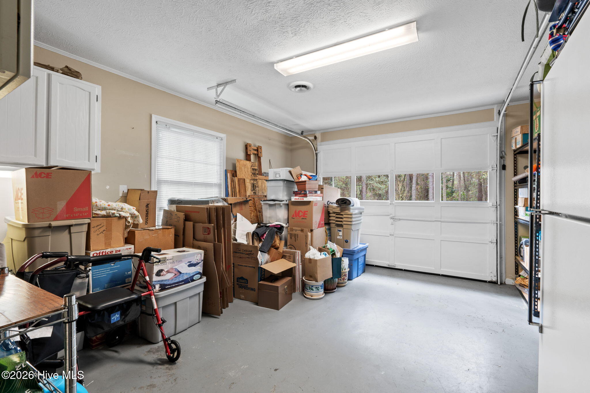 100564261 | Photo 36